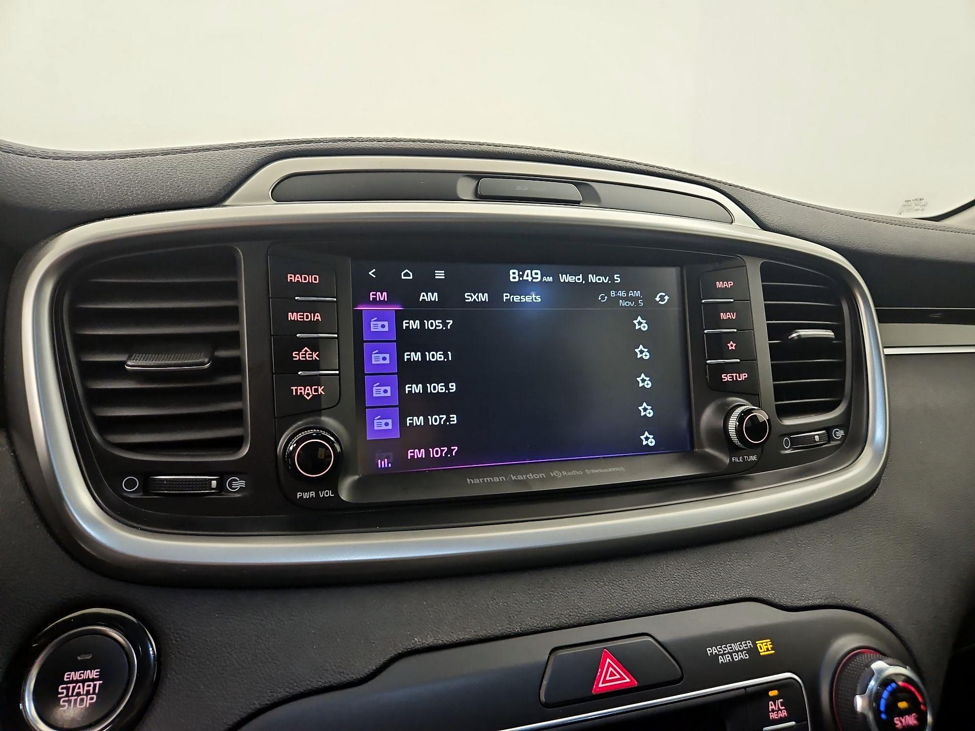 Thumbnail: 2019 Kia Sorento - 16