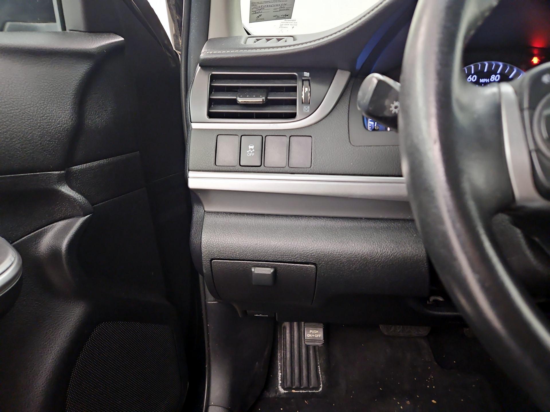 Thumbnail: 2014 Toyota Camry - 13