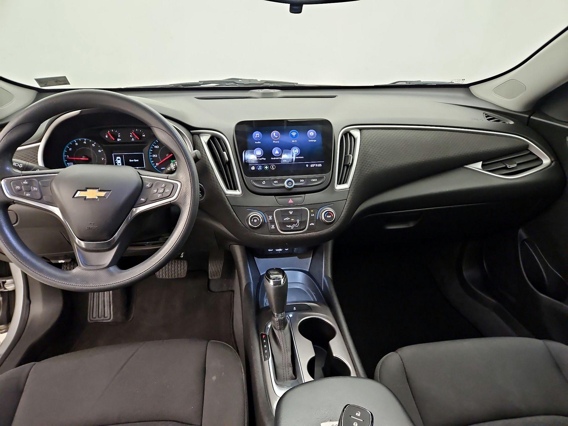 Thumbnail: 2019 Chevrolet Malibu - 9