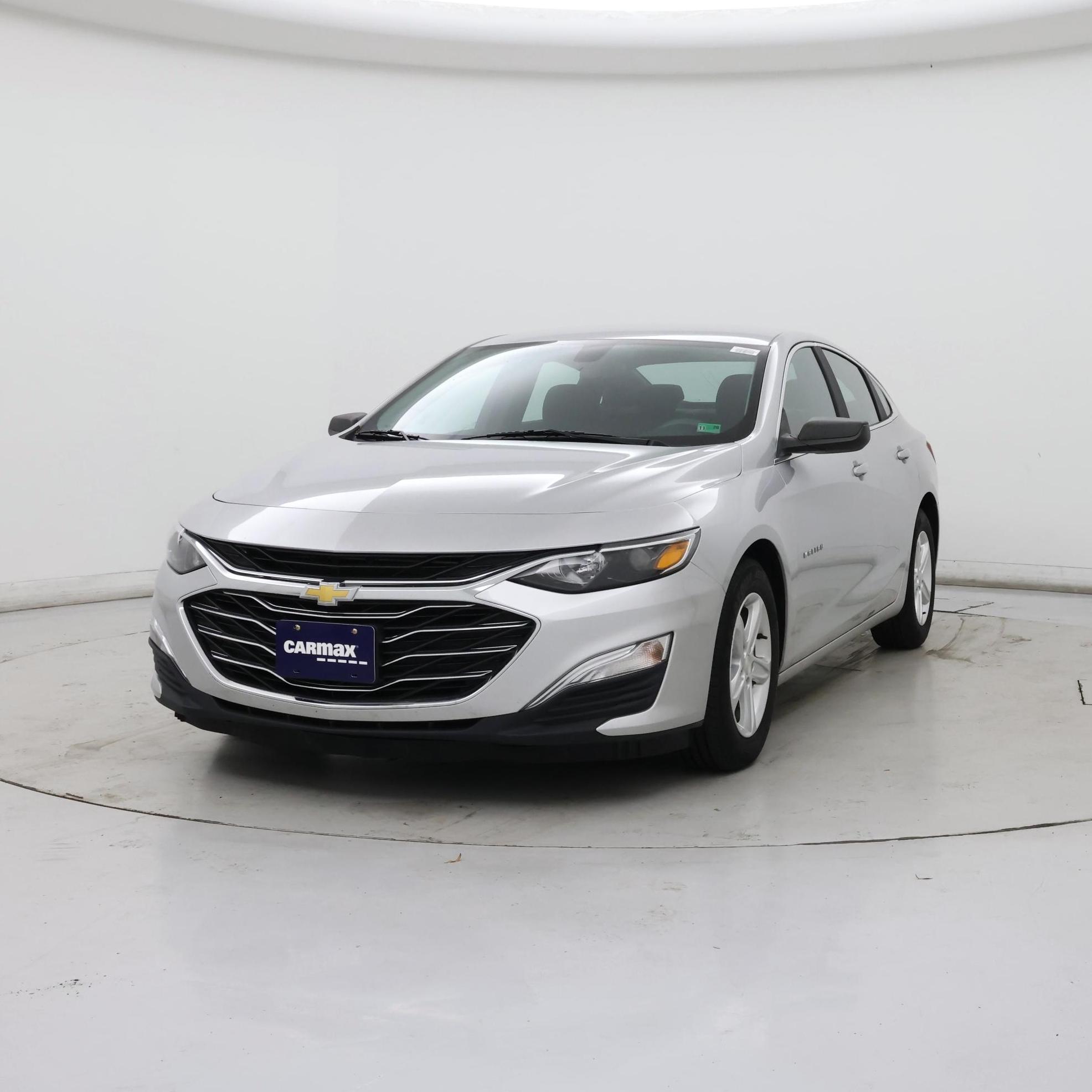 Thumbnail: 2019 Chevrolet Malibu - 4