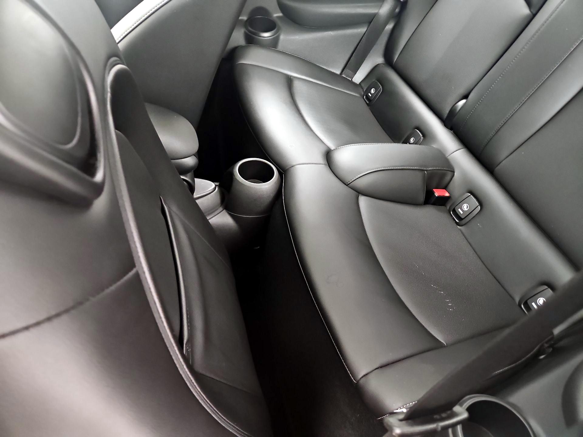 Thumbnail: 2016 MINI Cooper Hardtop - 20