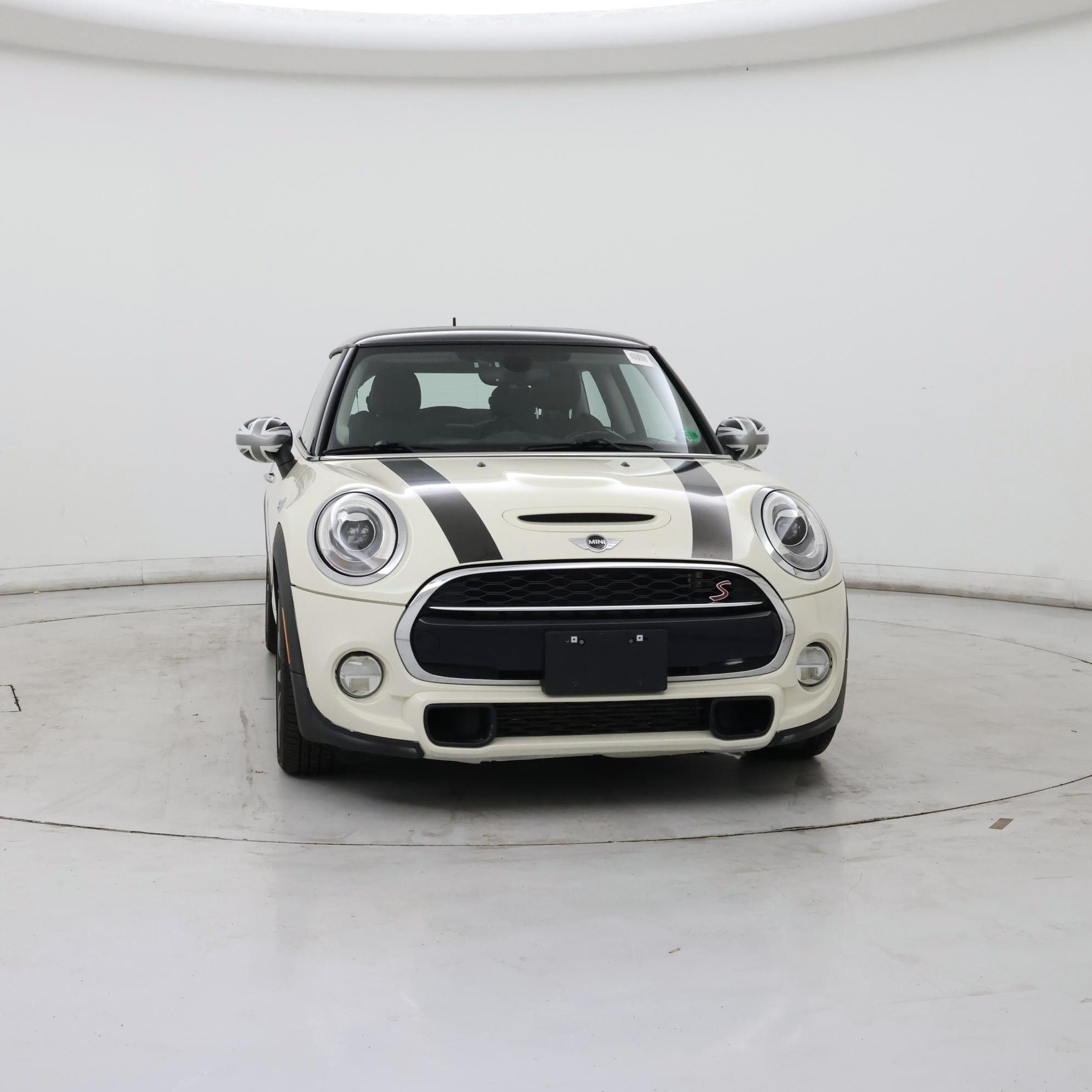 Thumbnail: 2016 MINI Cooper Hardtop - 5