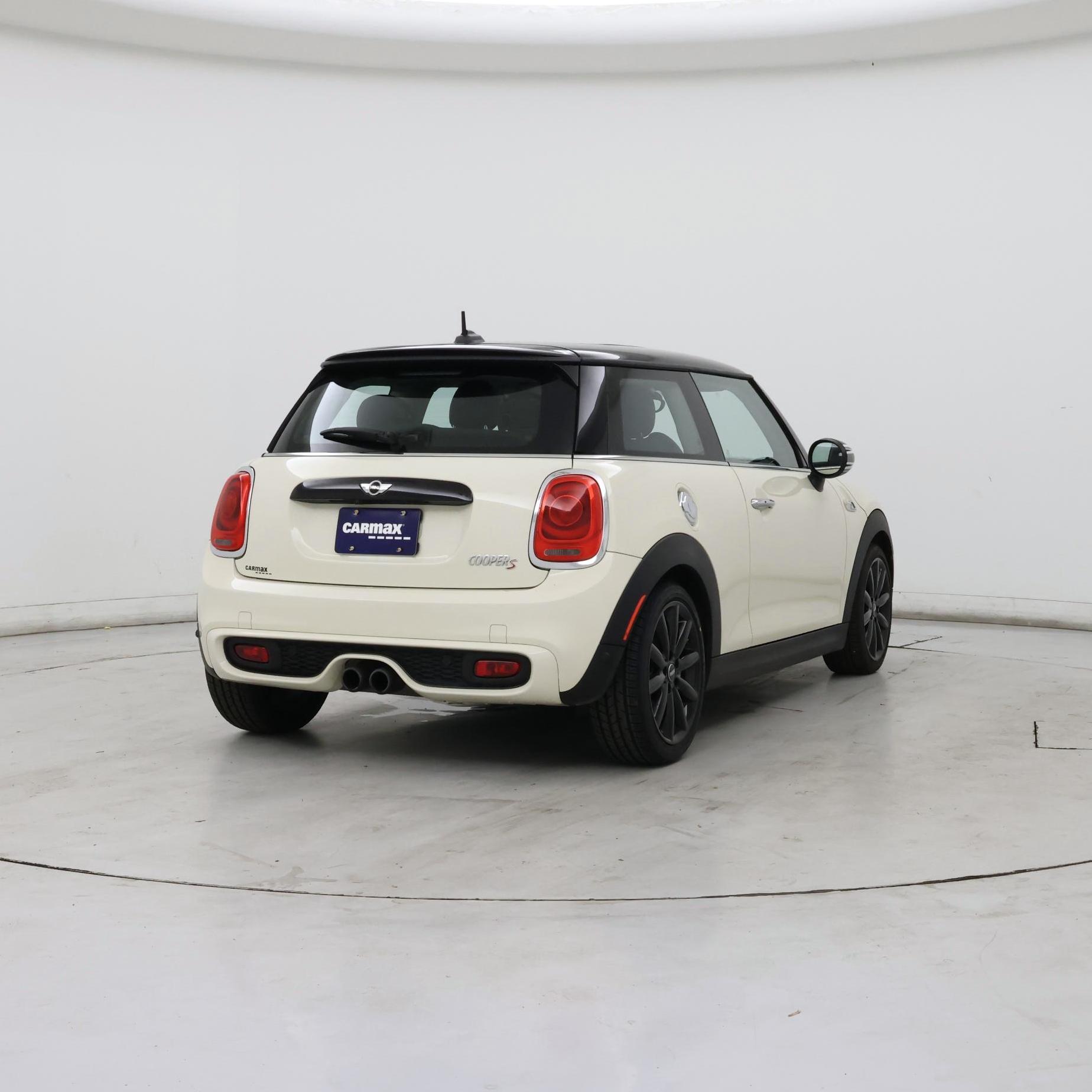 Thumbnail: 2016 MINI Cooper Hardtop - 8