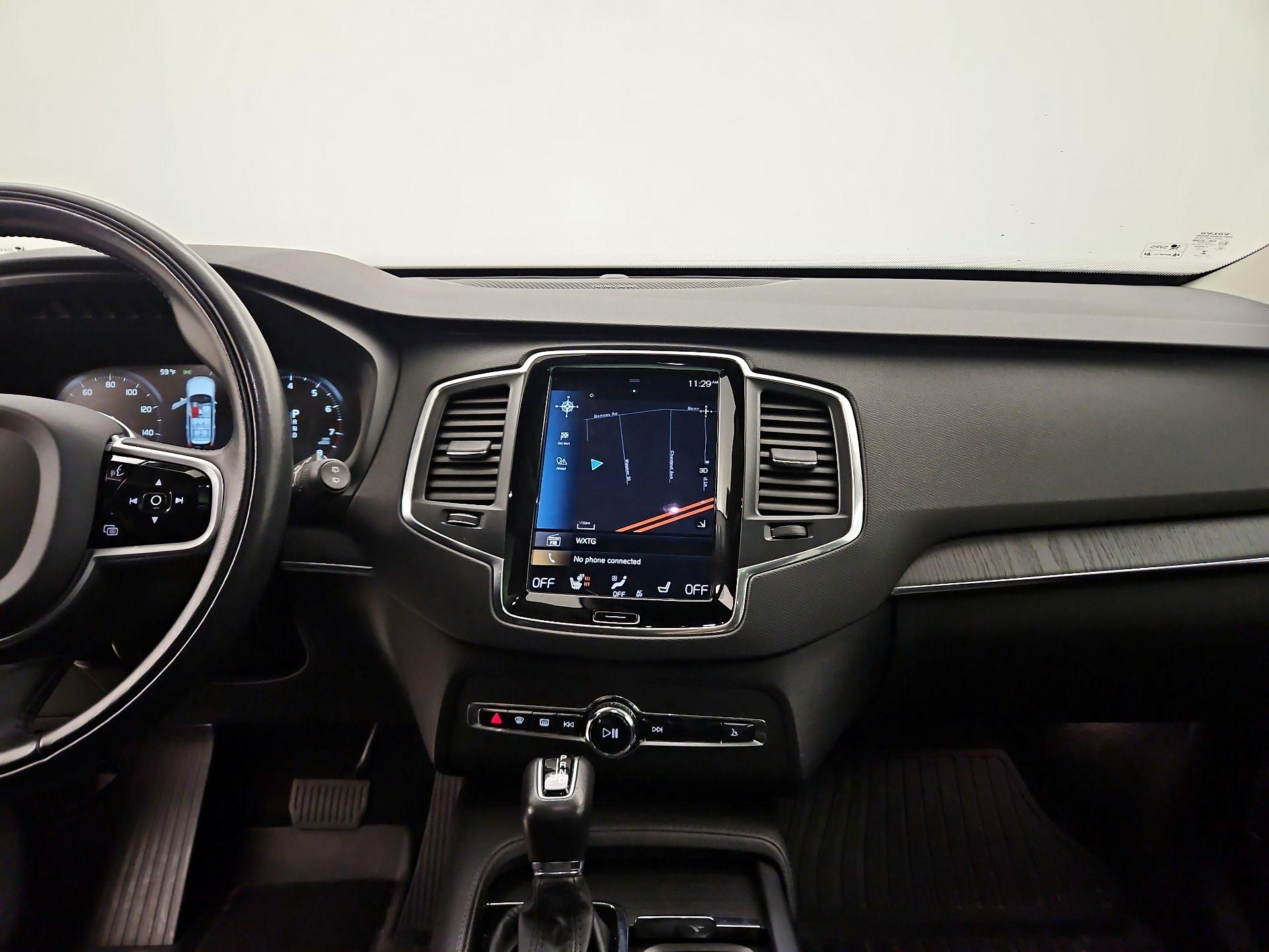 Thumbnail: 2020 Volvo XC90 - 9