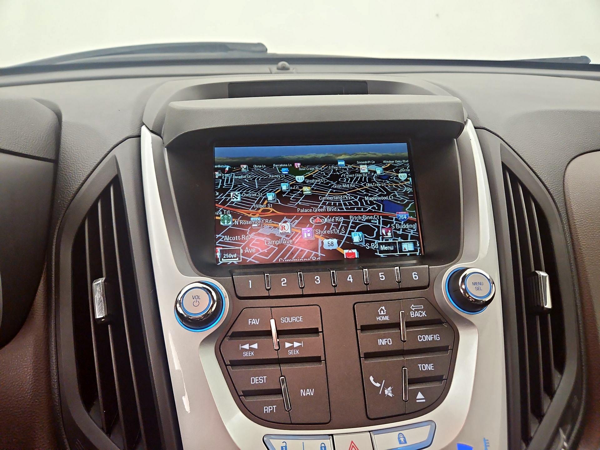 Thumbnail: 2015 Chevrolet Equinox - 13