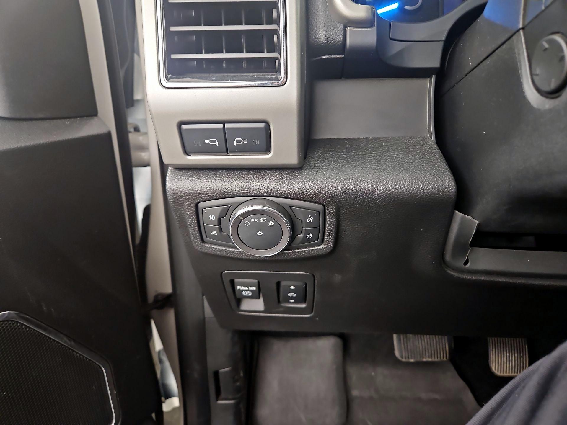 Thumbnail: 2018 Ford F-150 - 13