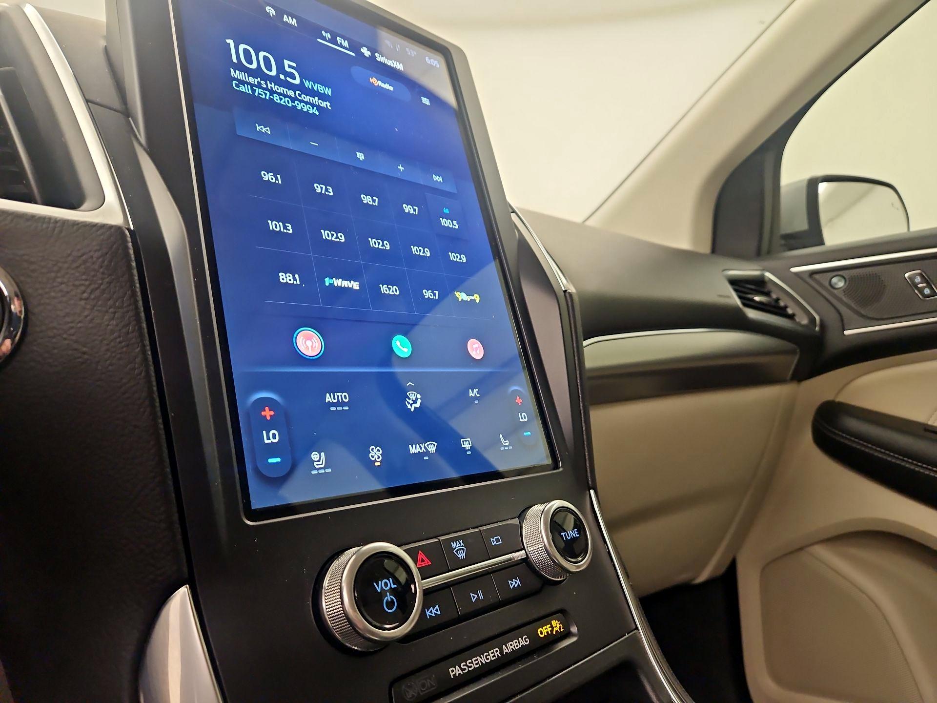 Thumbnail: 2023 Ford Edge - 15