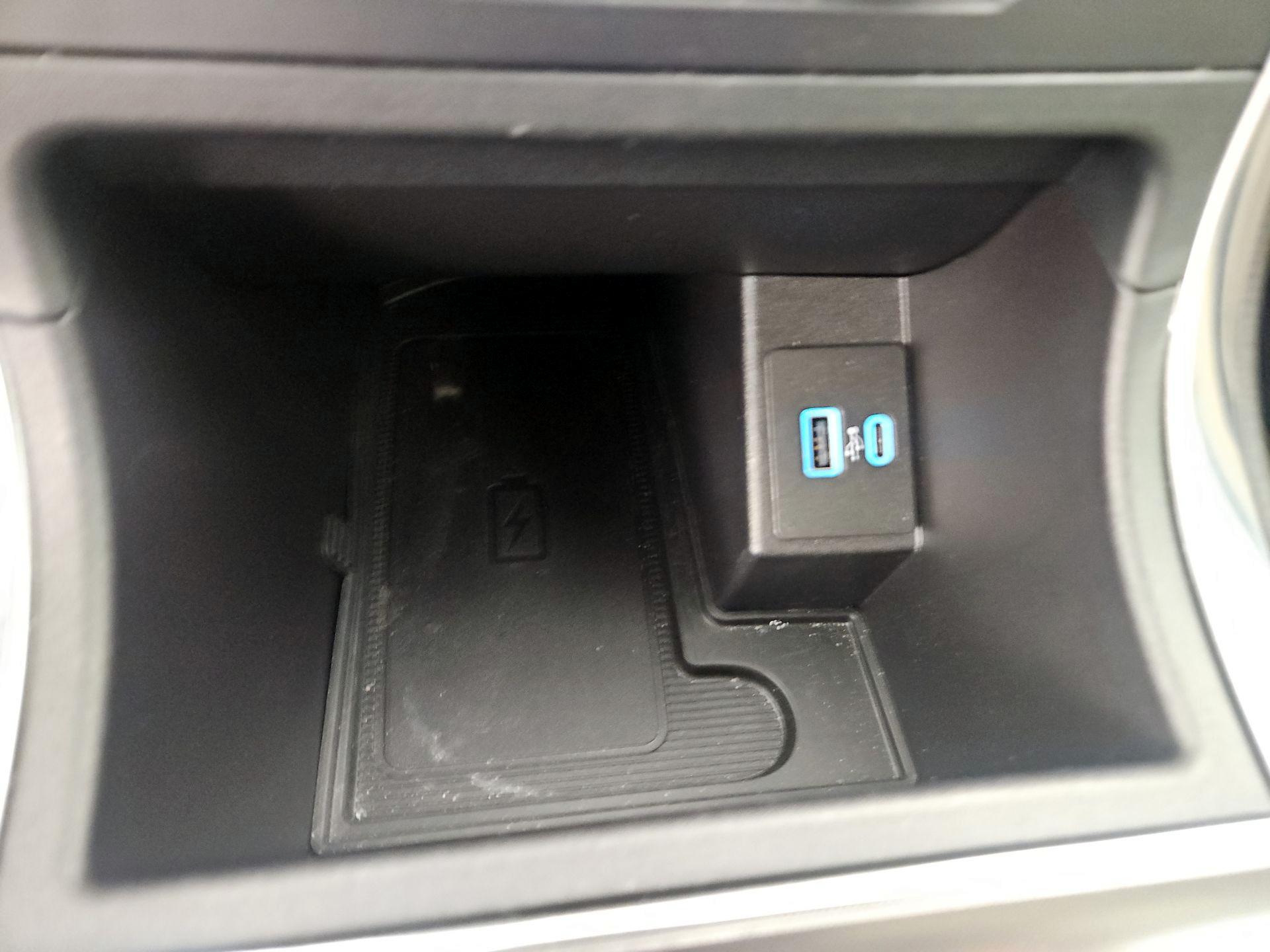 Thumbnail: 2023 Ford Edge - 18