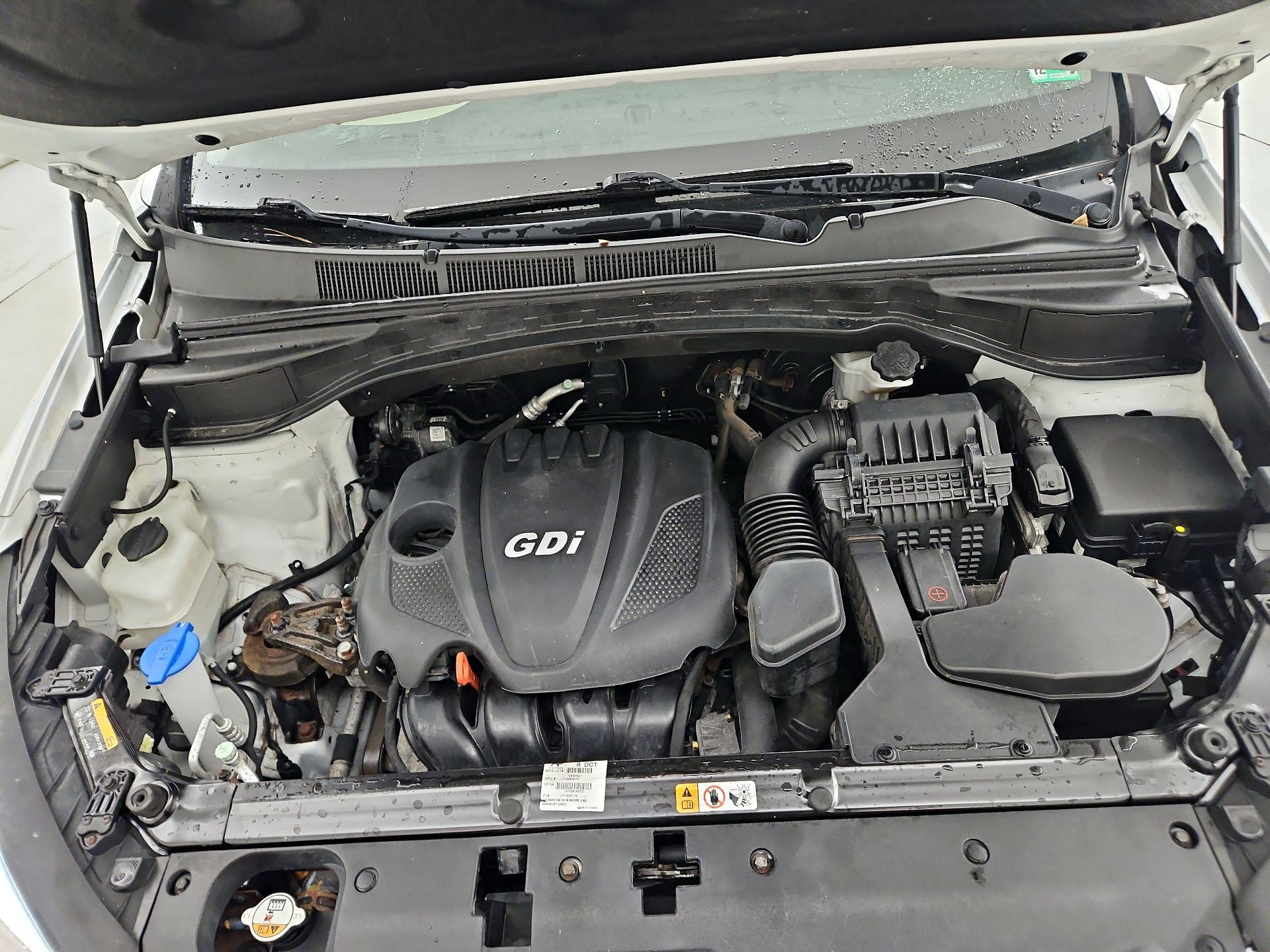 Thumbnail: 2016 Hyundai Santa Fe - 20