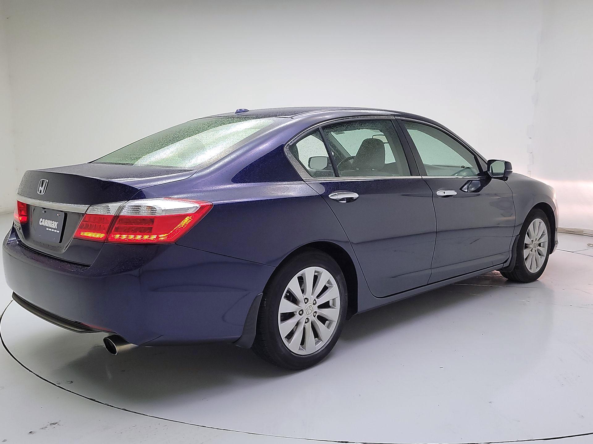 Thumbnail: 2015 Honda Accord - 5