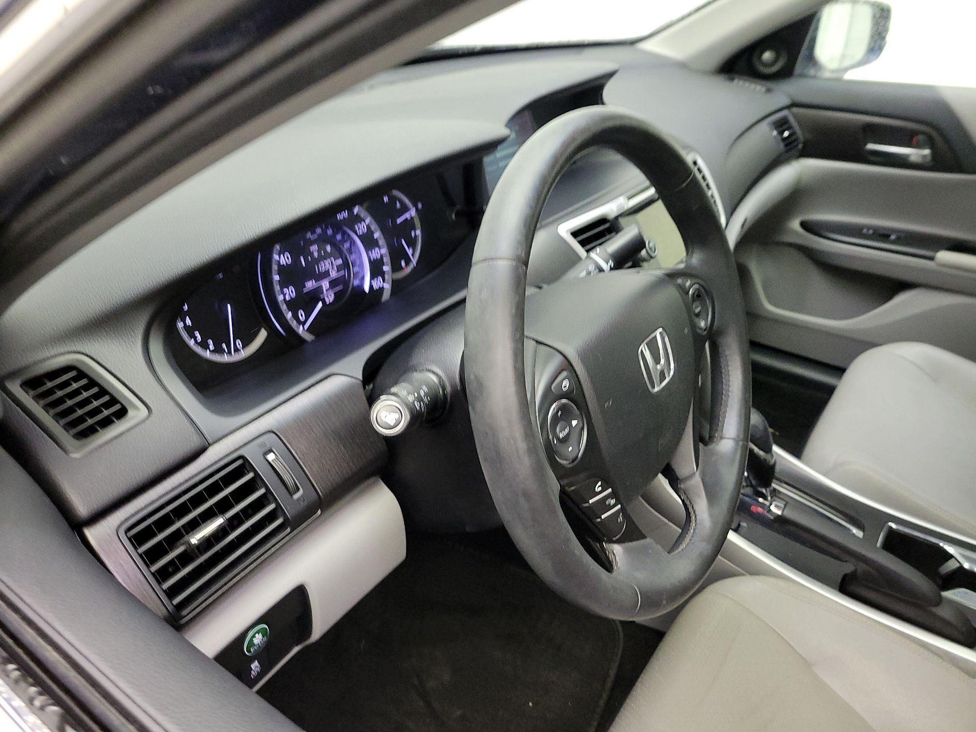 Thumbnail: 2015 Honda Accord - 8