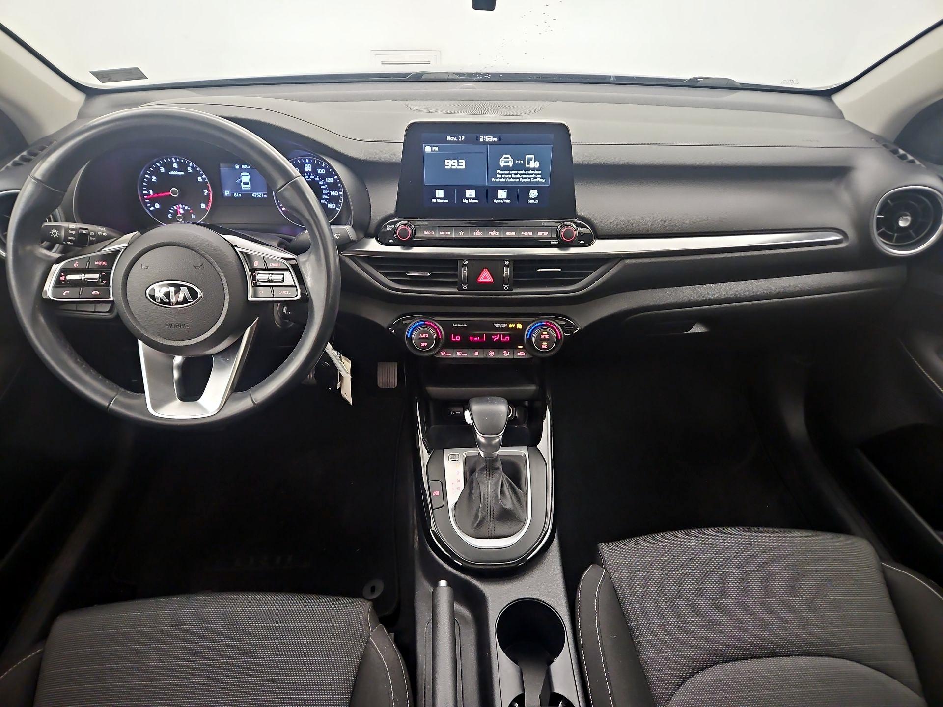 Thumbnail: 2019 Kia Forte - 9