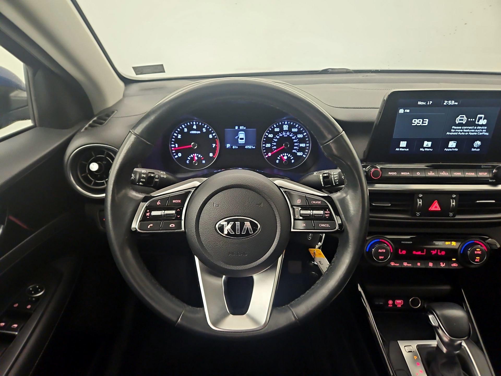 Thumbnail: 2019 Kia Forte - 10
