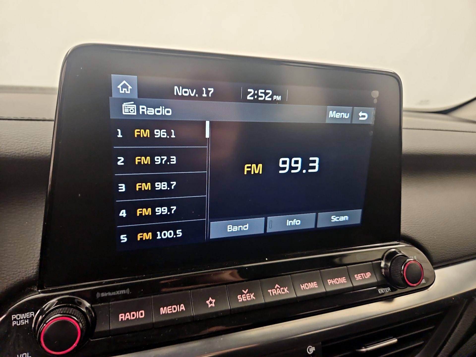 Thumbnail: 2019 Kia Forte - 15