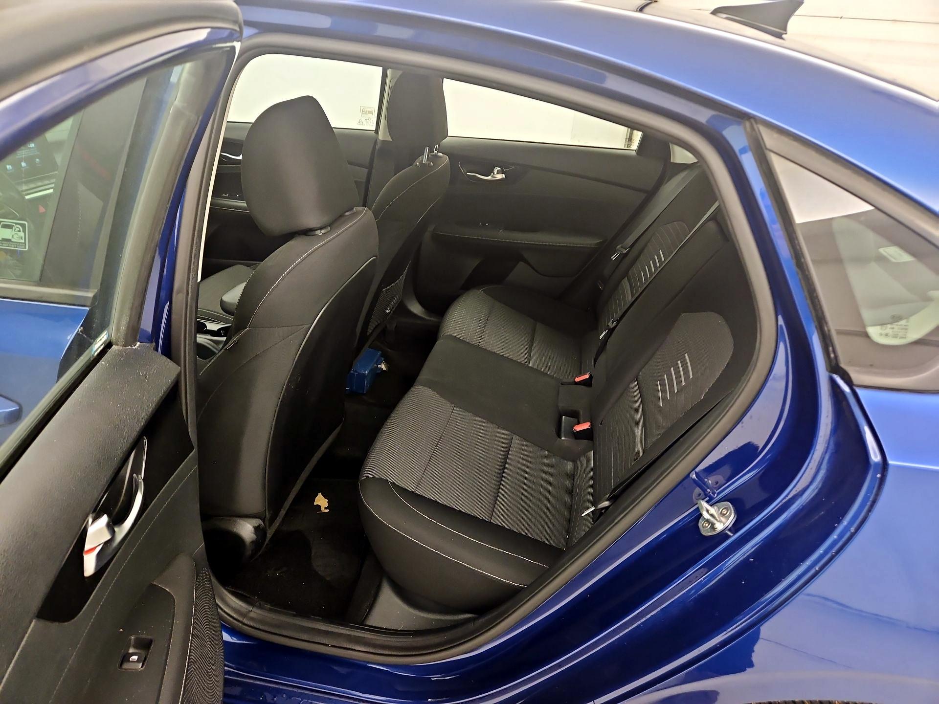 Thumbnail: 2019 Kia Forte - 20