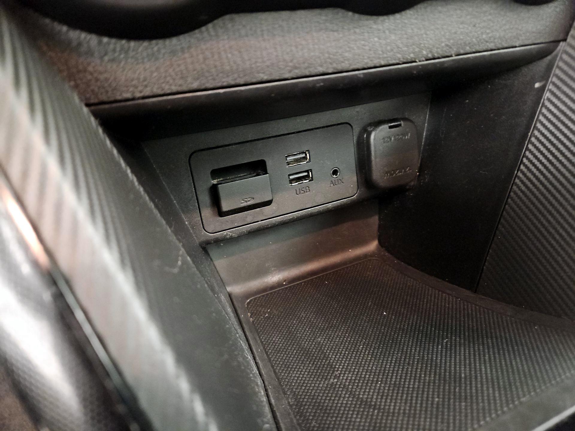 Thumbnail: 2018 Toyota Yaris iA - 18