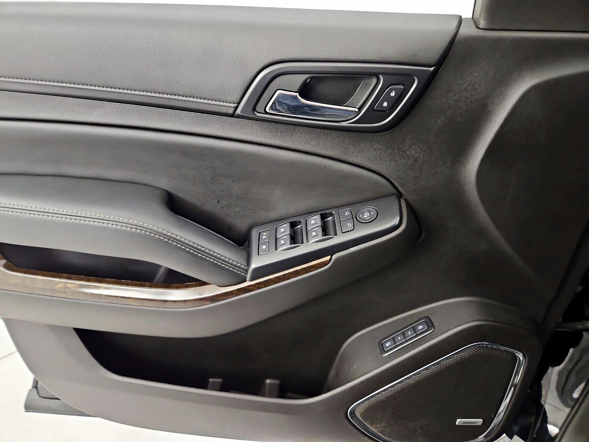 Thumbnail: 2018 Chevrolet Tahoe - 12