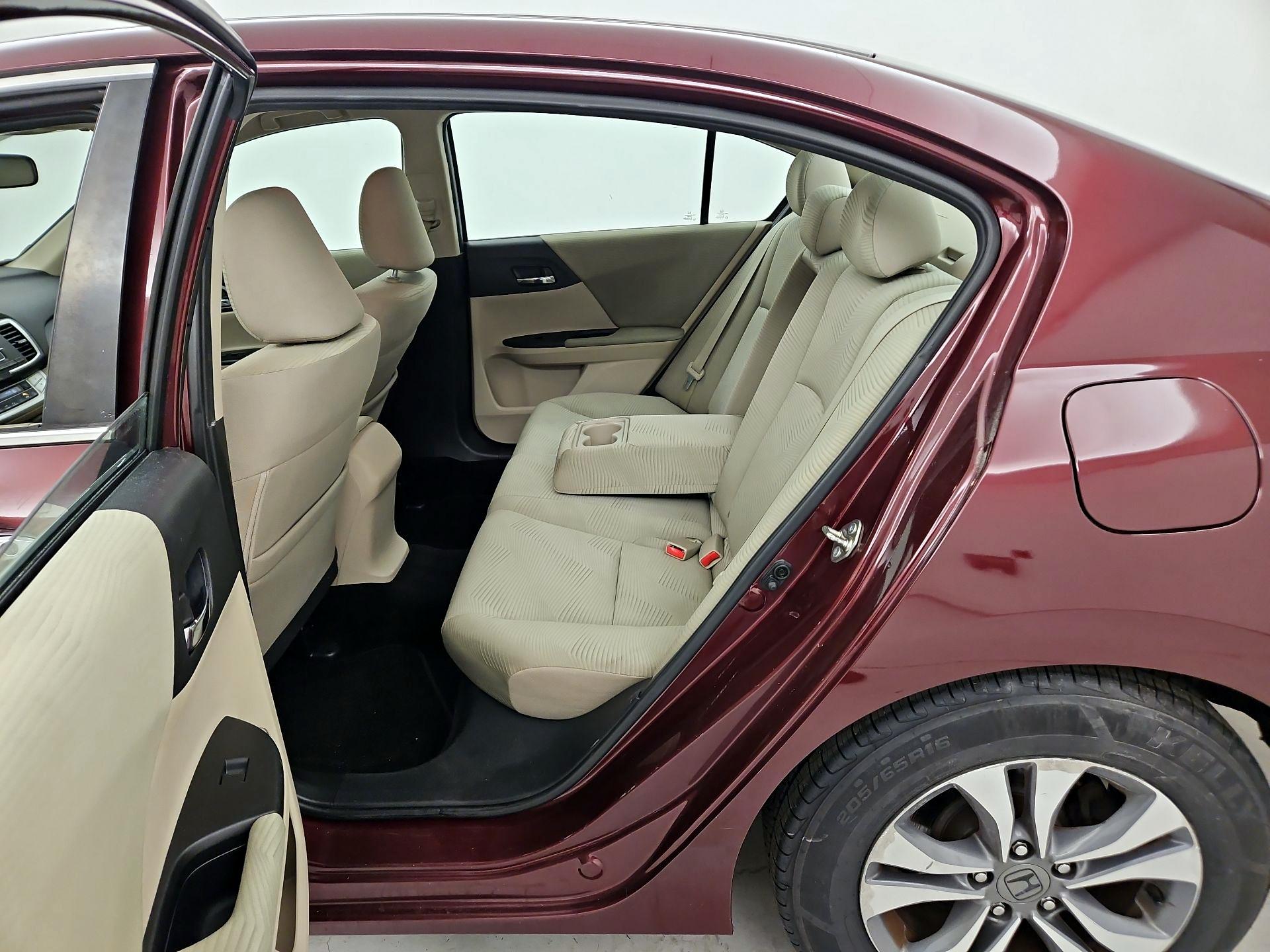 Thumbnail: 2015 Honda Accord - 19