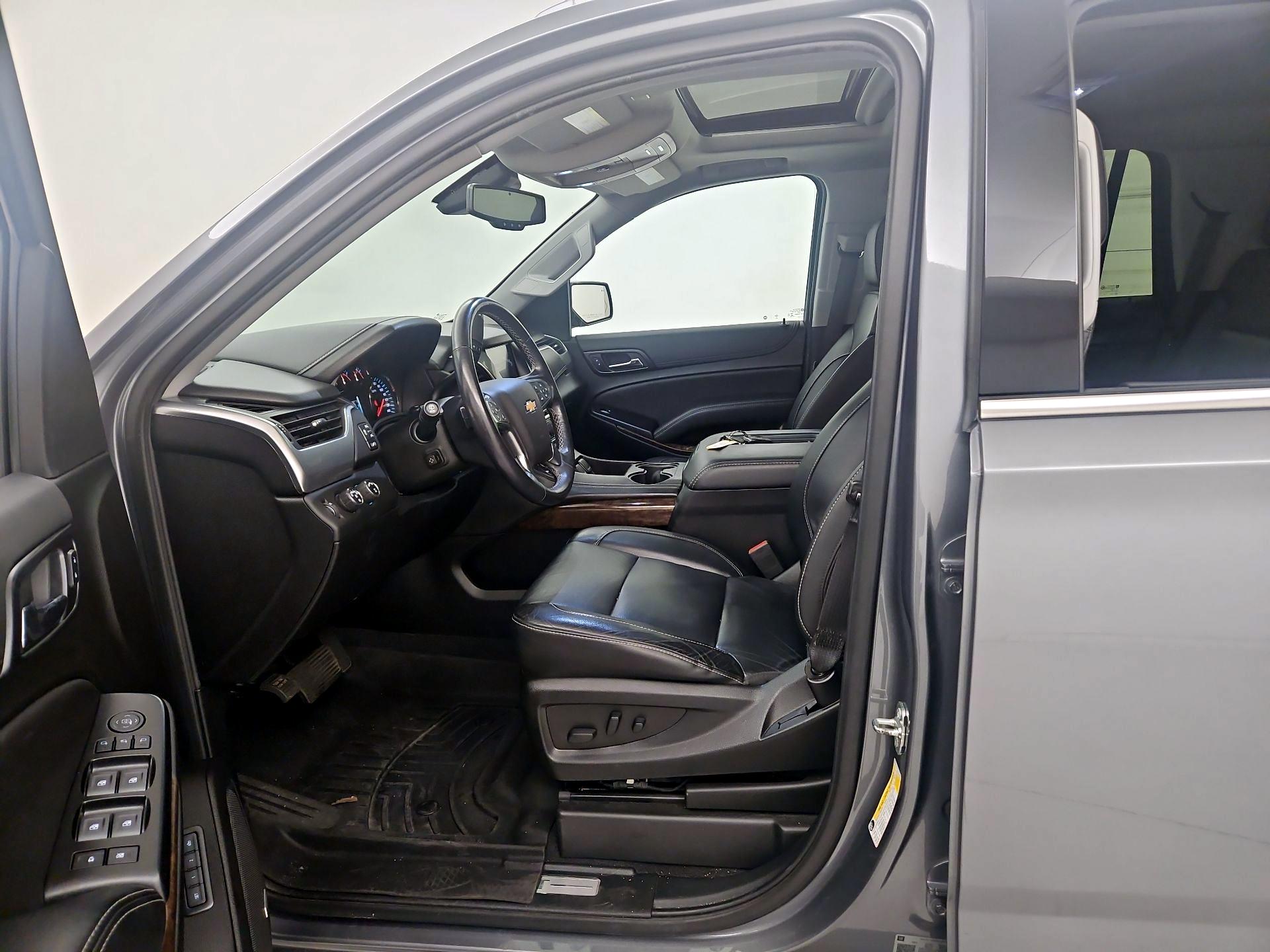 Thumbnail: 2020 Chevrolet Tahoe - 11