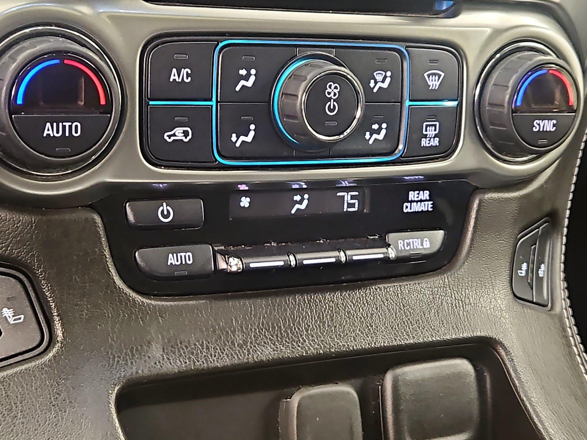 Thumbnail: 2020 Chevrolet Tahoe - 17