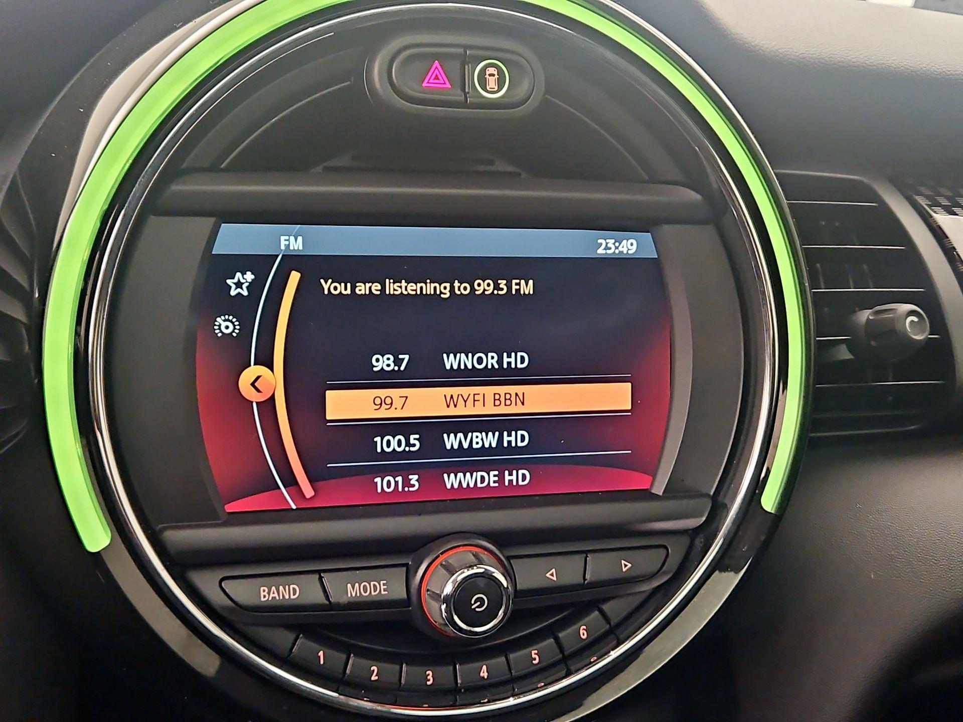 Thumbnail: 2021 MINI Cooper Hardtop - 15