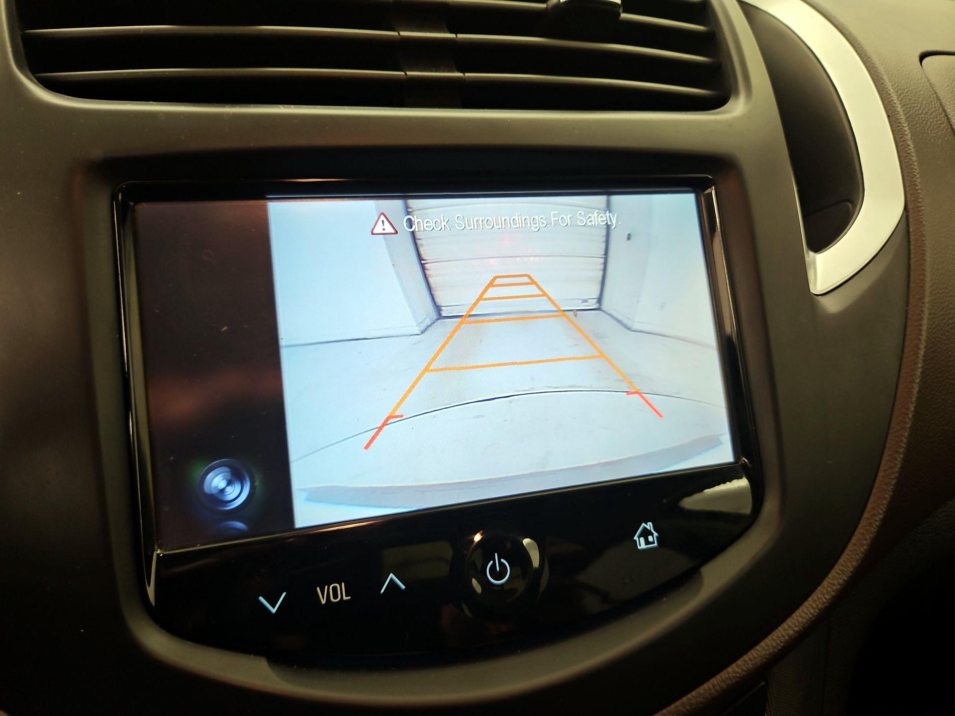 Thumbnail: 2016 Chevrolet Trax - 14