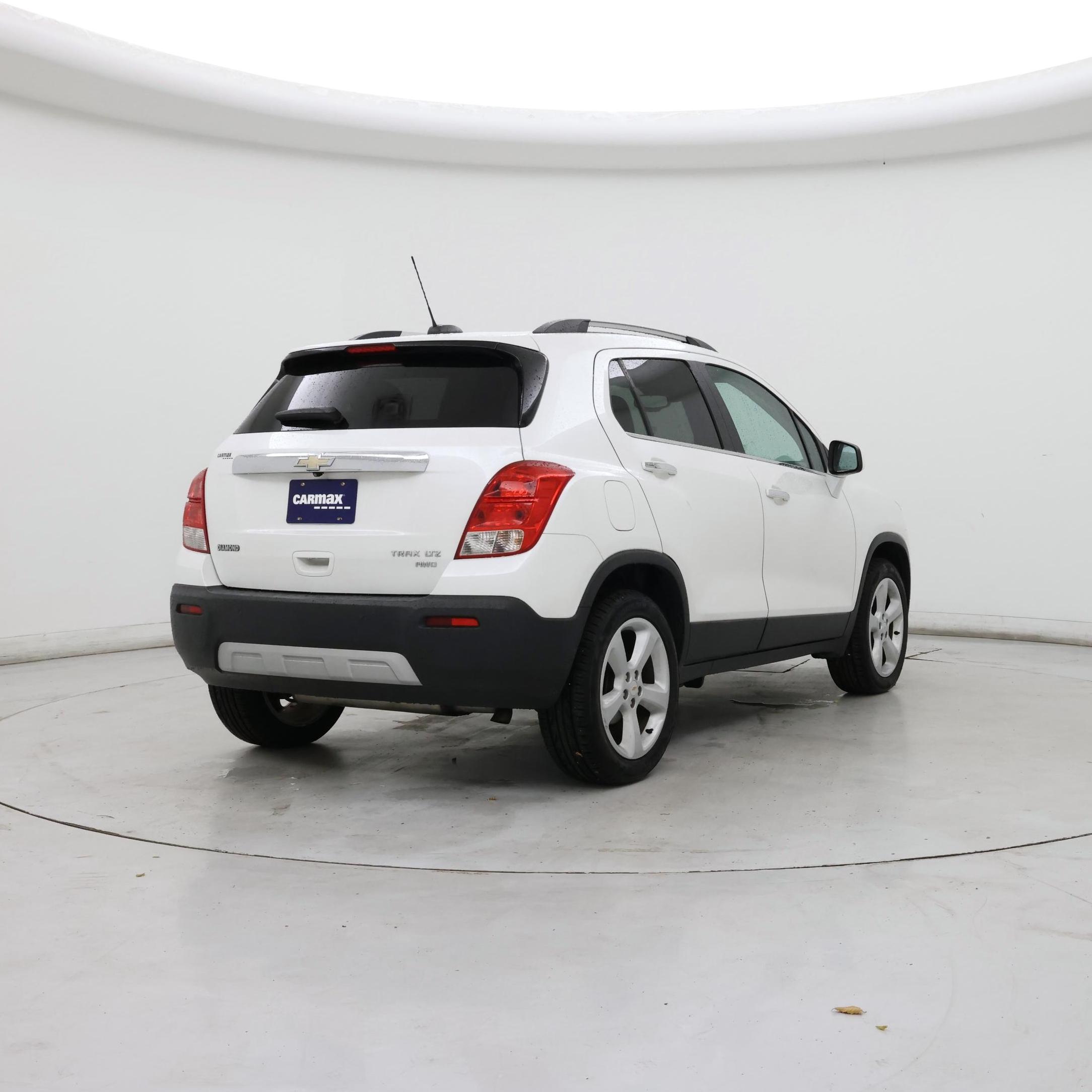 Thumbnail: 2016 Chevrolet Trax - 8