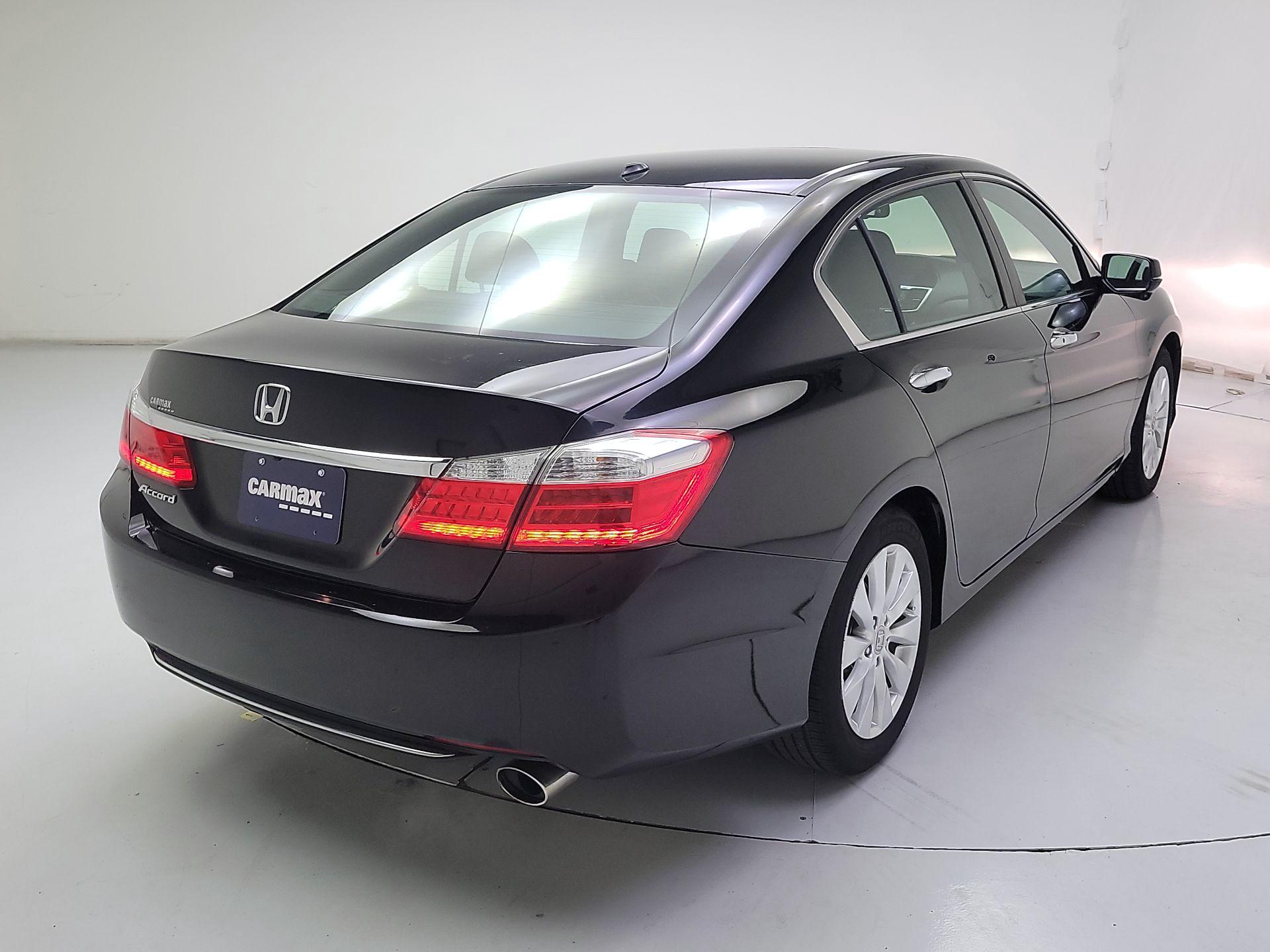 Thumbnail: 2015 Honda Accord - 5