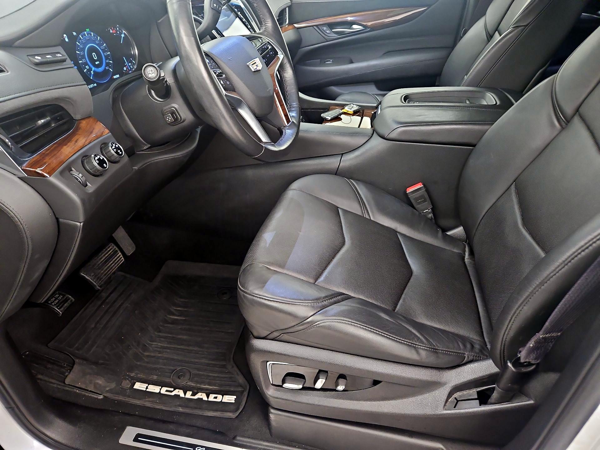 Thumbnail: 2016 Cadillac Escalade - 11