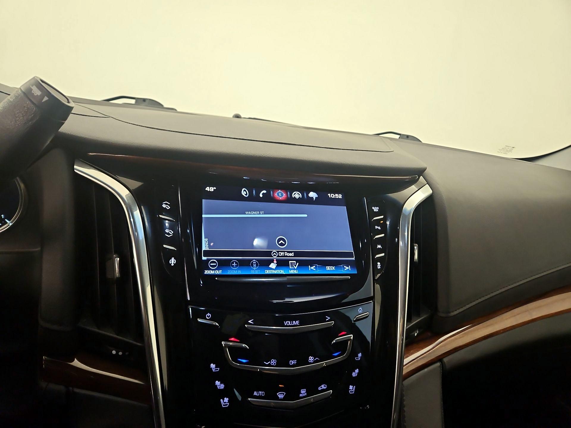 Thumbnail: 2016 Cadillac Escalade - 14