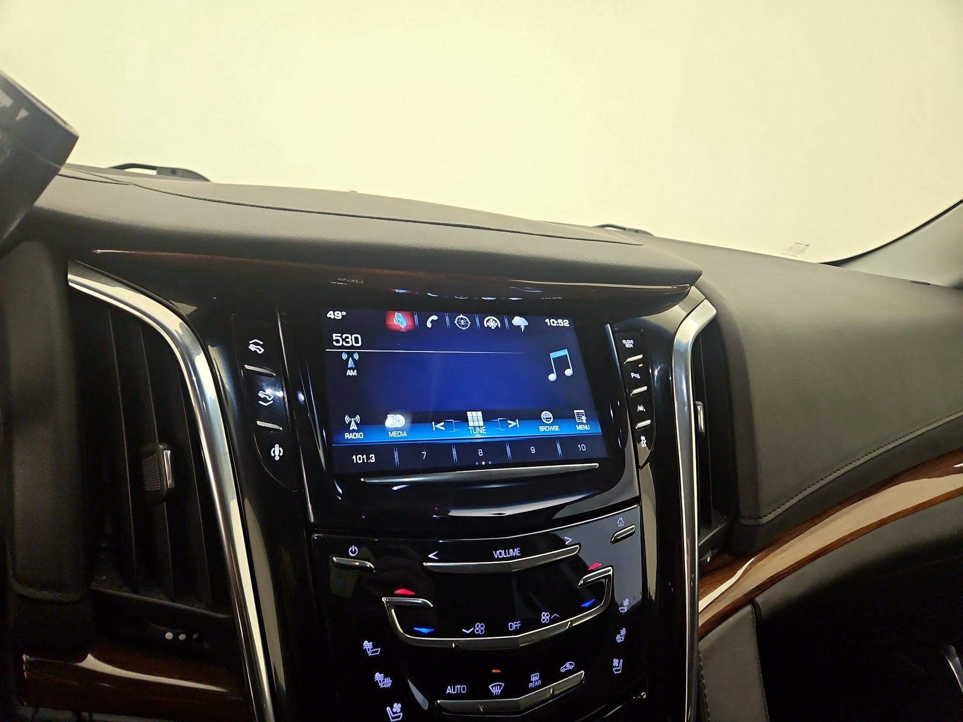 Thumbnail: 2016 Cadillac Escalade - 16