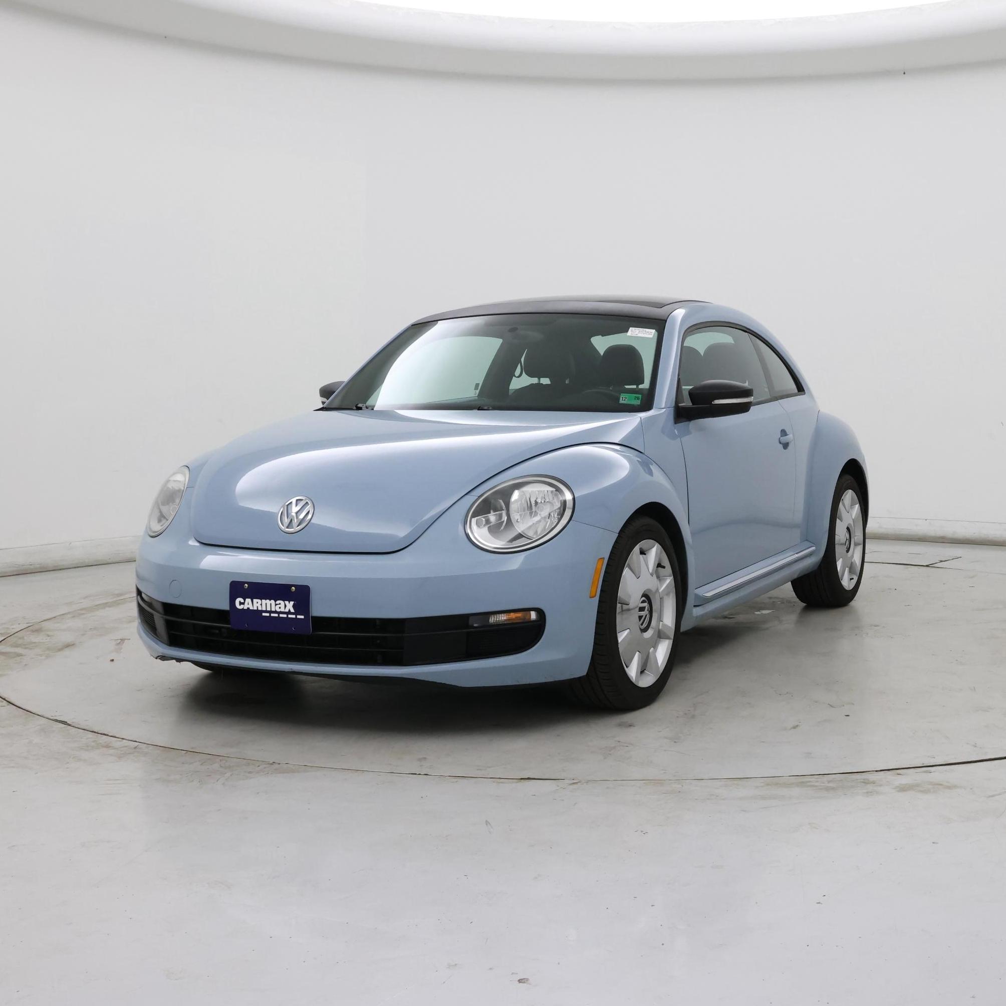 Thumbnail: 2014 Volkswagen Beetle - 4