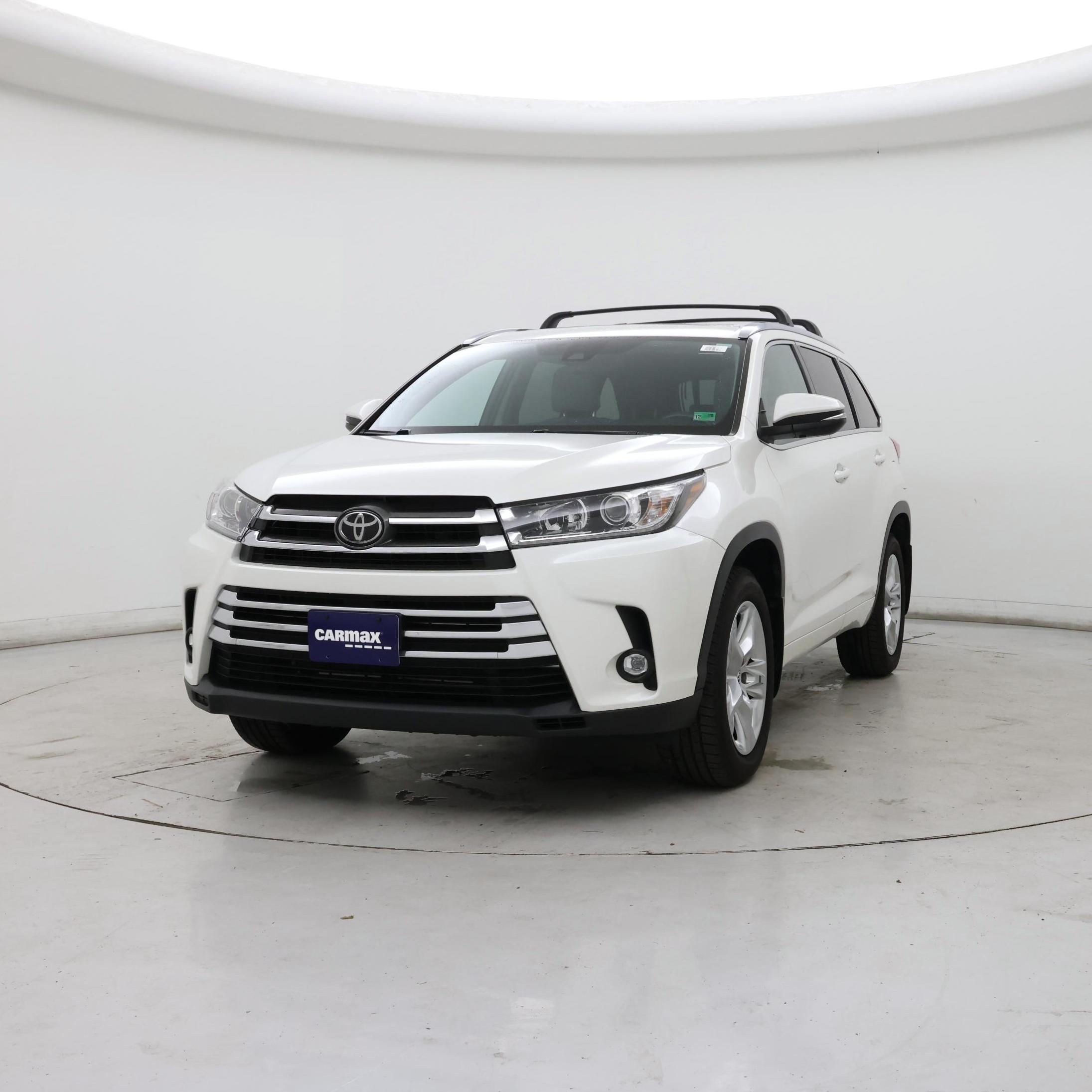 Thumbnail: 2019 Toyota Highlander - 4