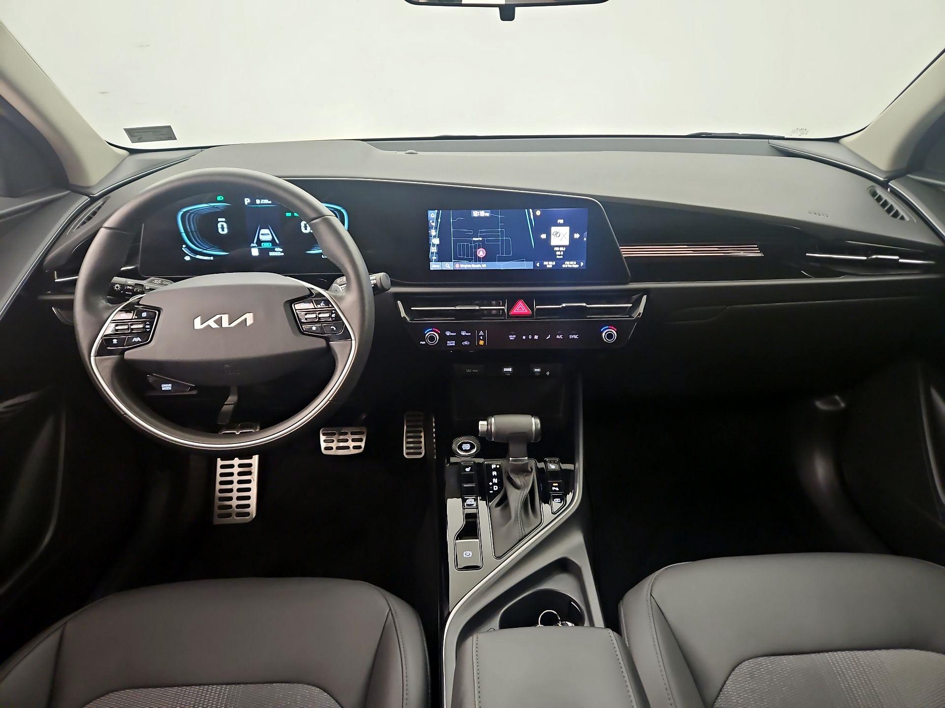 Thumbnail: 2023 Kia Niro - 9