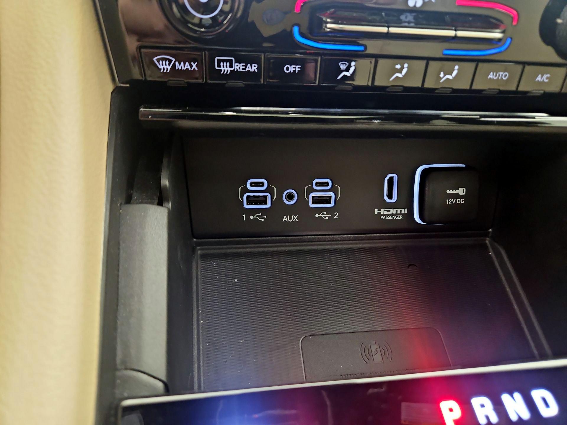 Thumbnail: 2024 Jeep Grand Cherokee - 19