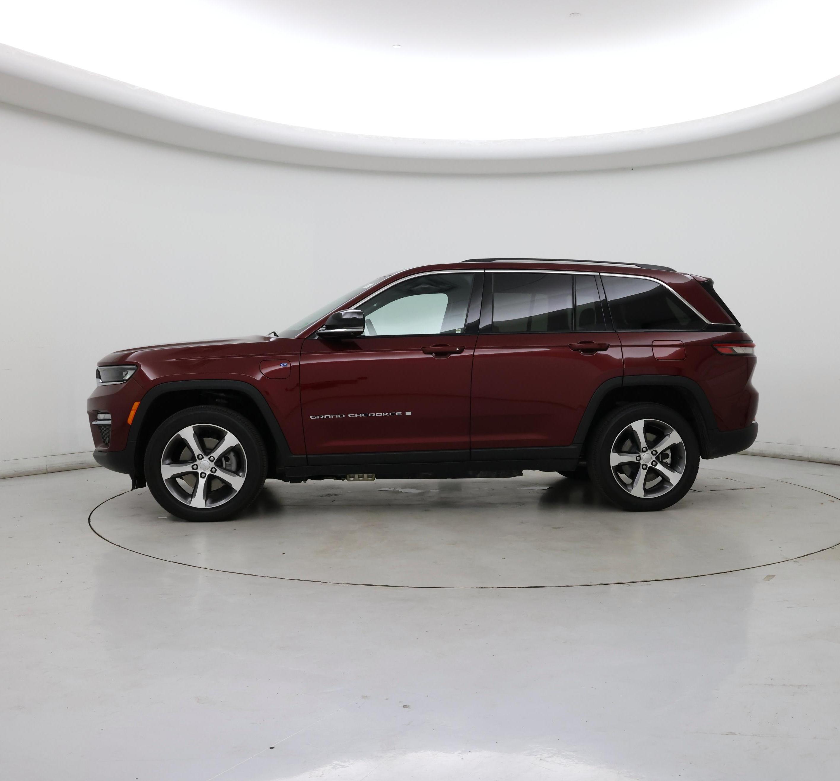 Thumbnail: 2024 Jeep Grand Cherokee - 3
