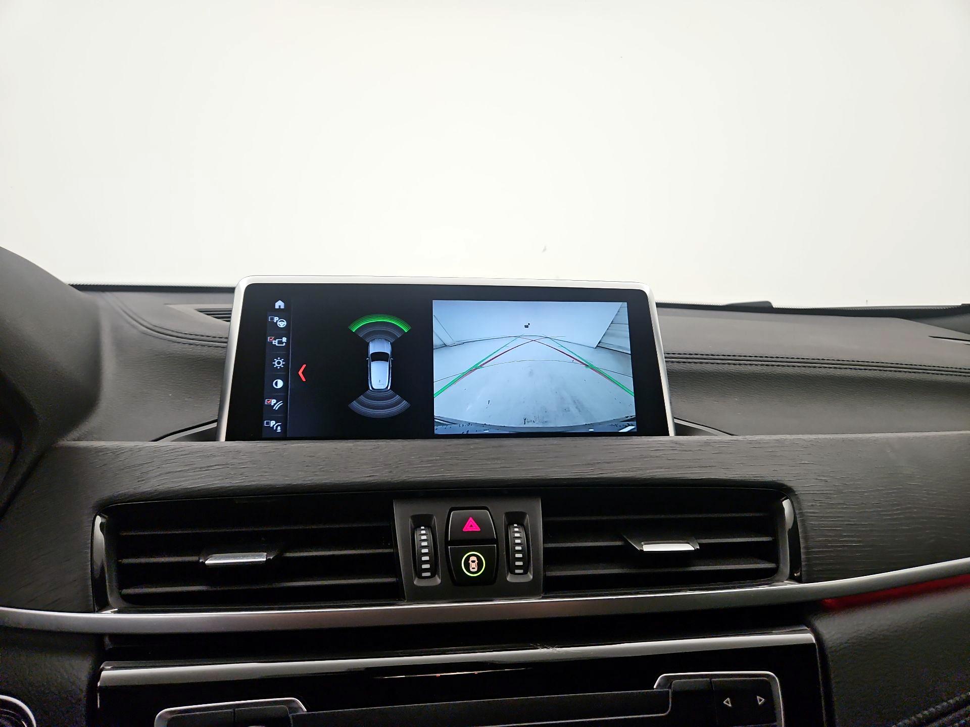 Thumbnail: 2022 BMW X2 - 15