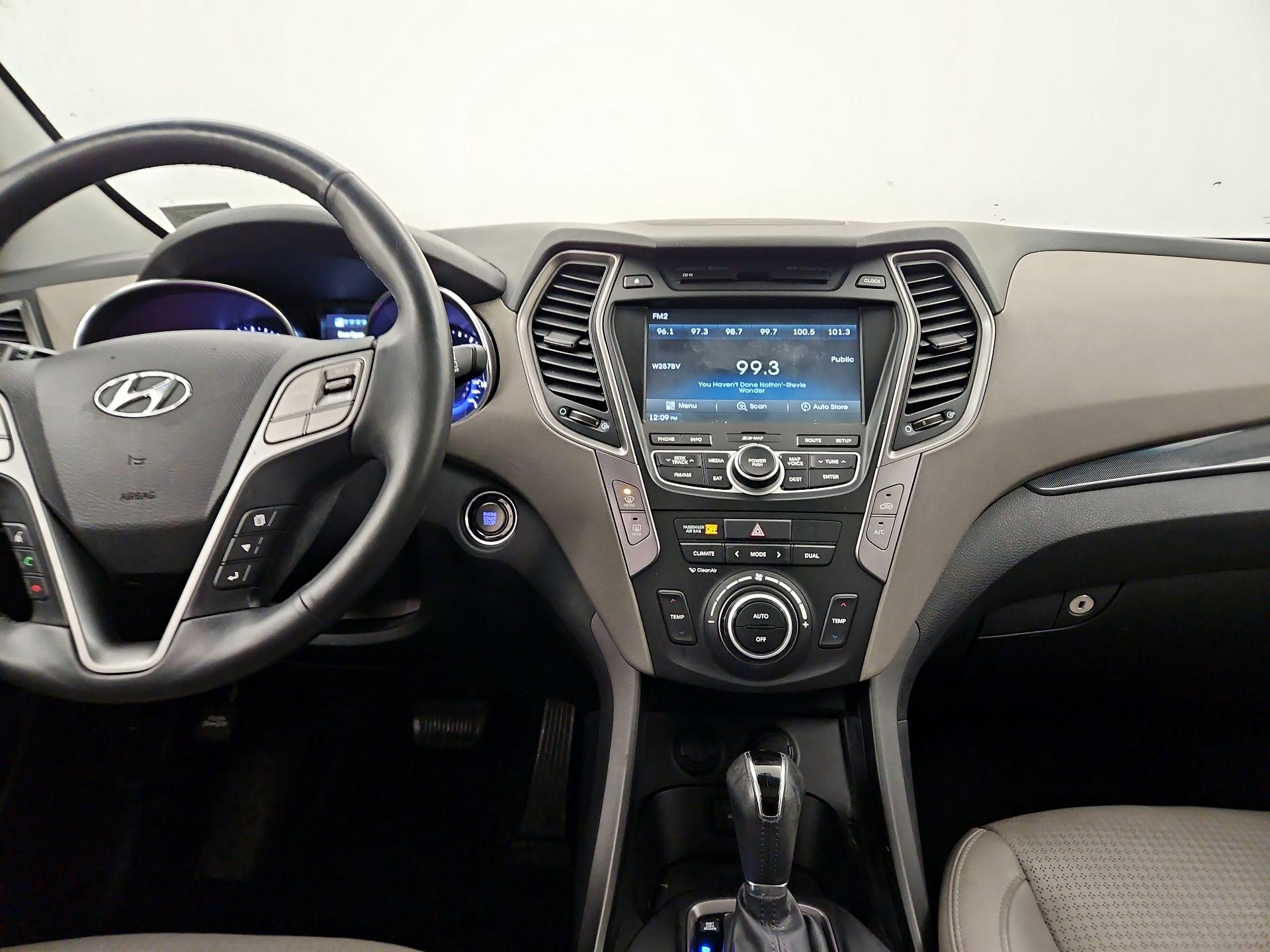 Thumbnail: 2014 Hyundai Santa Fe - 9