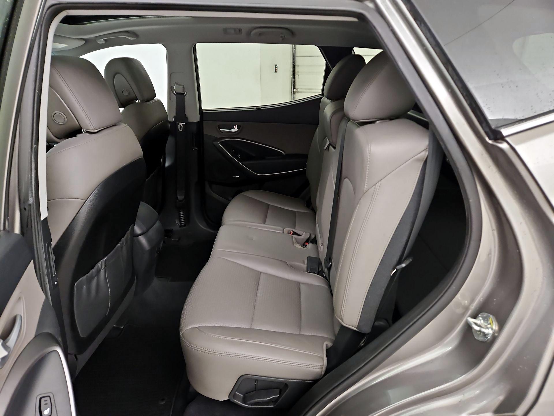 Thumbnail: 2014 Hyundai Santa Fe - 20