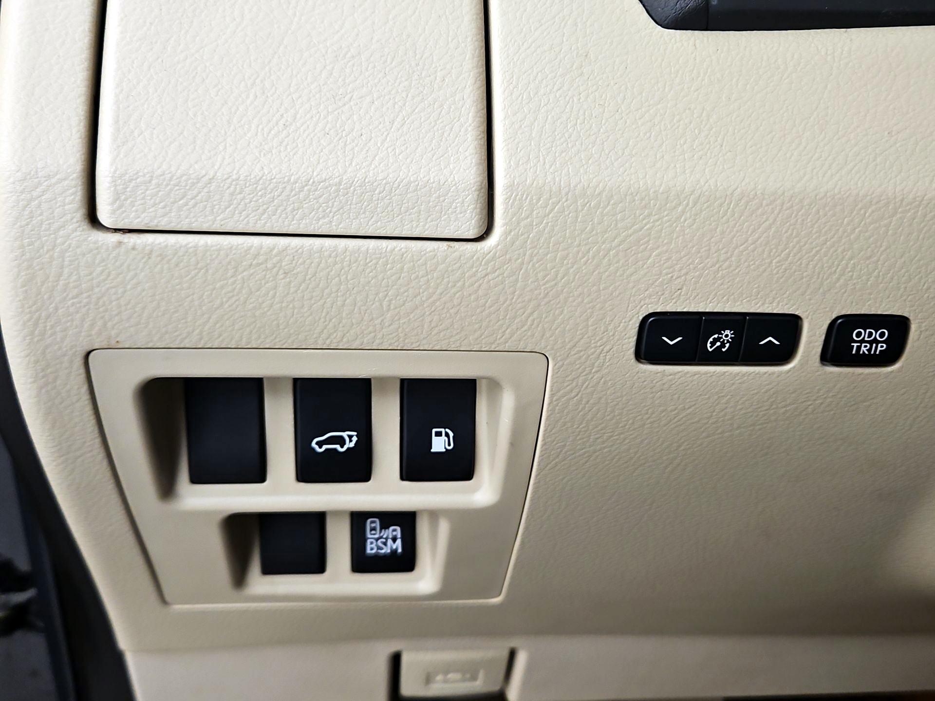 Thumbnail: 2014 Lexus RX - 13