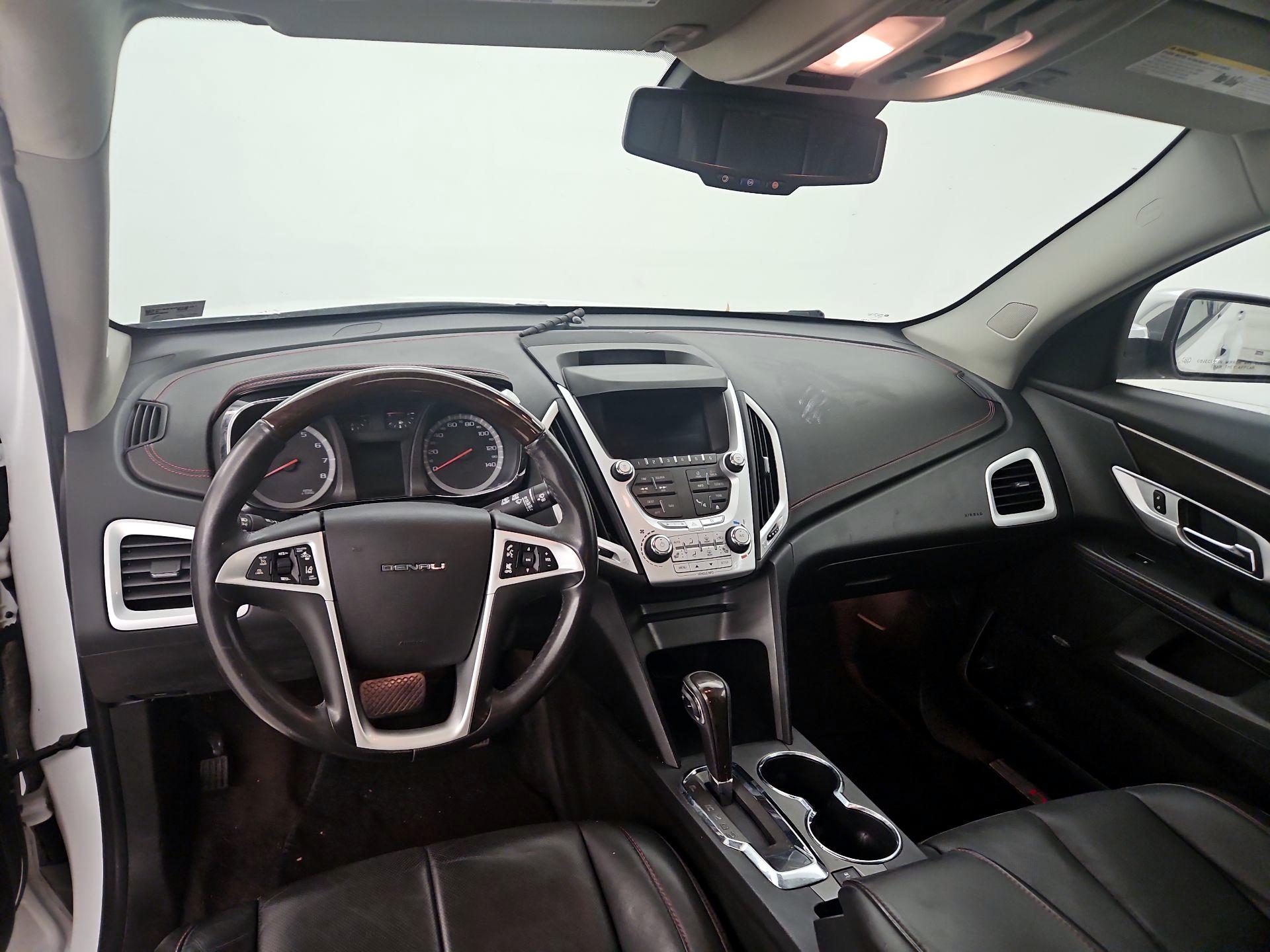 Thumbnail: 2015 GMC Terrain - 9