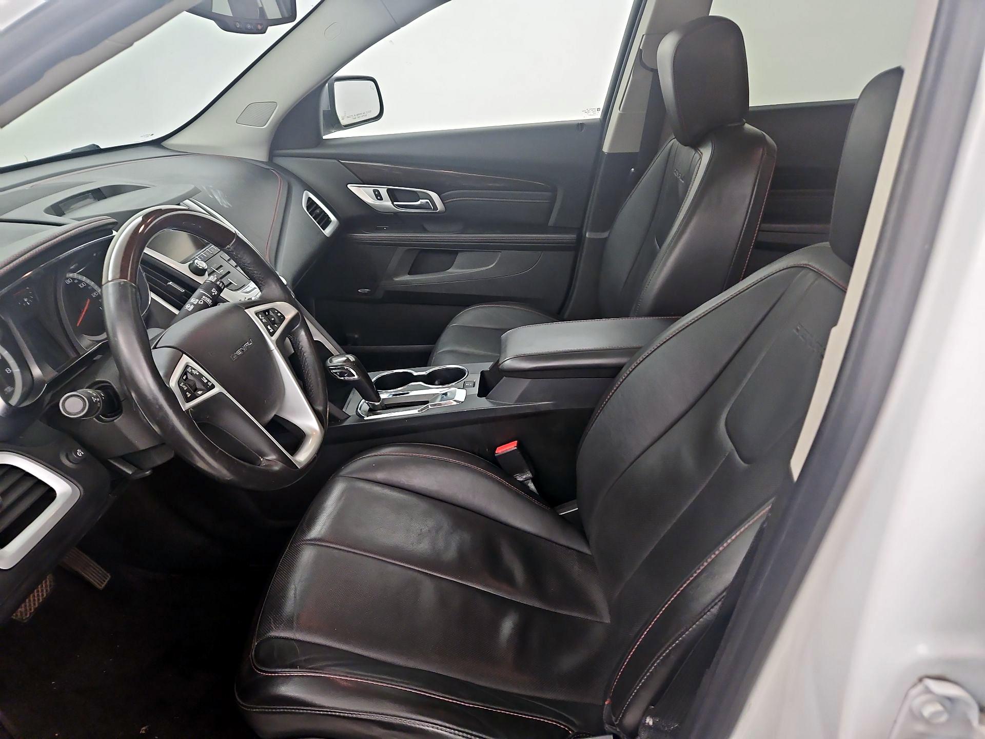 Thumbnail: 2015 GMC Terrain - 11