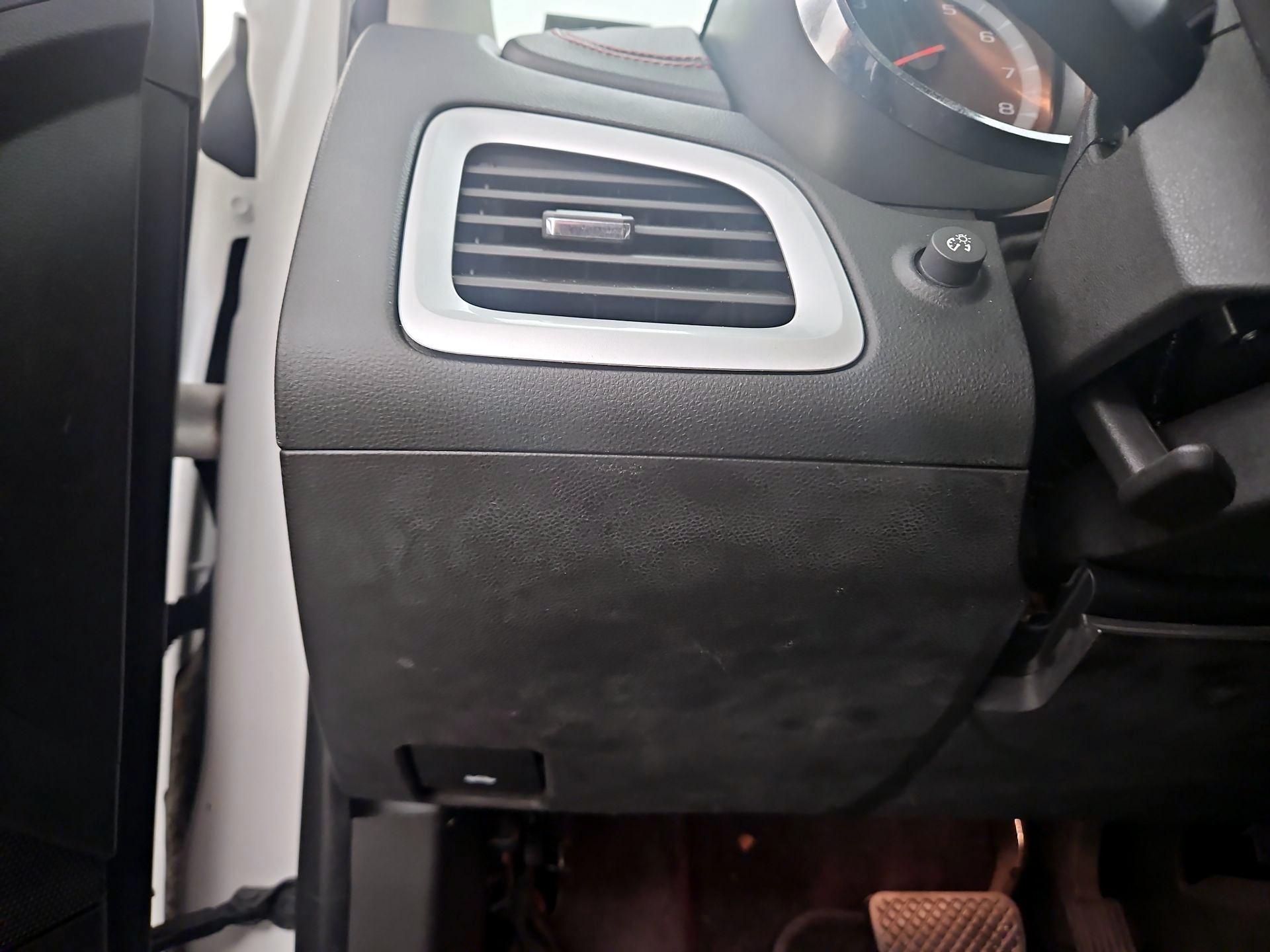 Thumbnail: 2015 GMC Terrain - 13