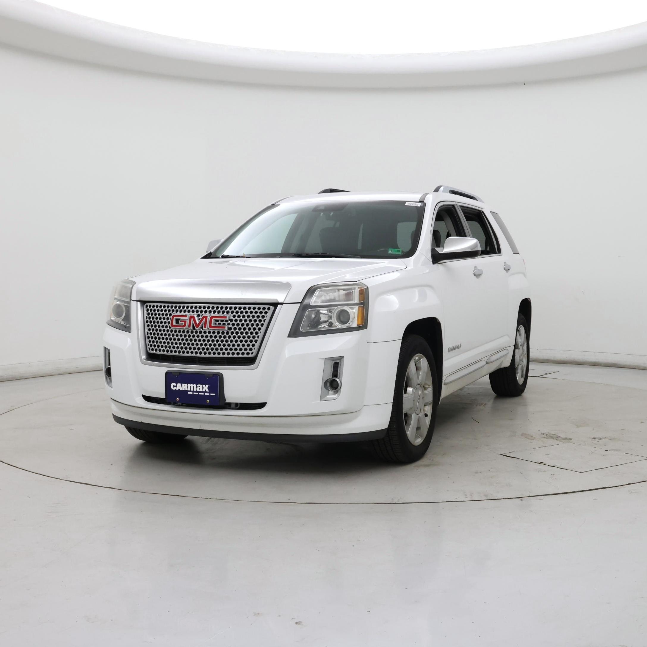 Thumbnail: 2015 GMC Terrain - 4