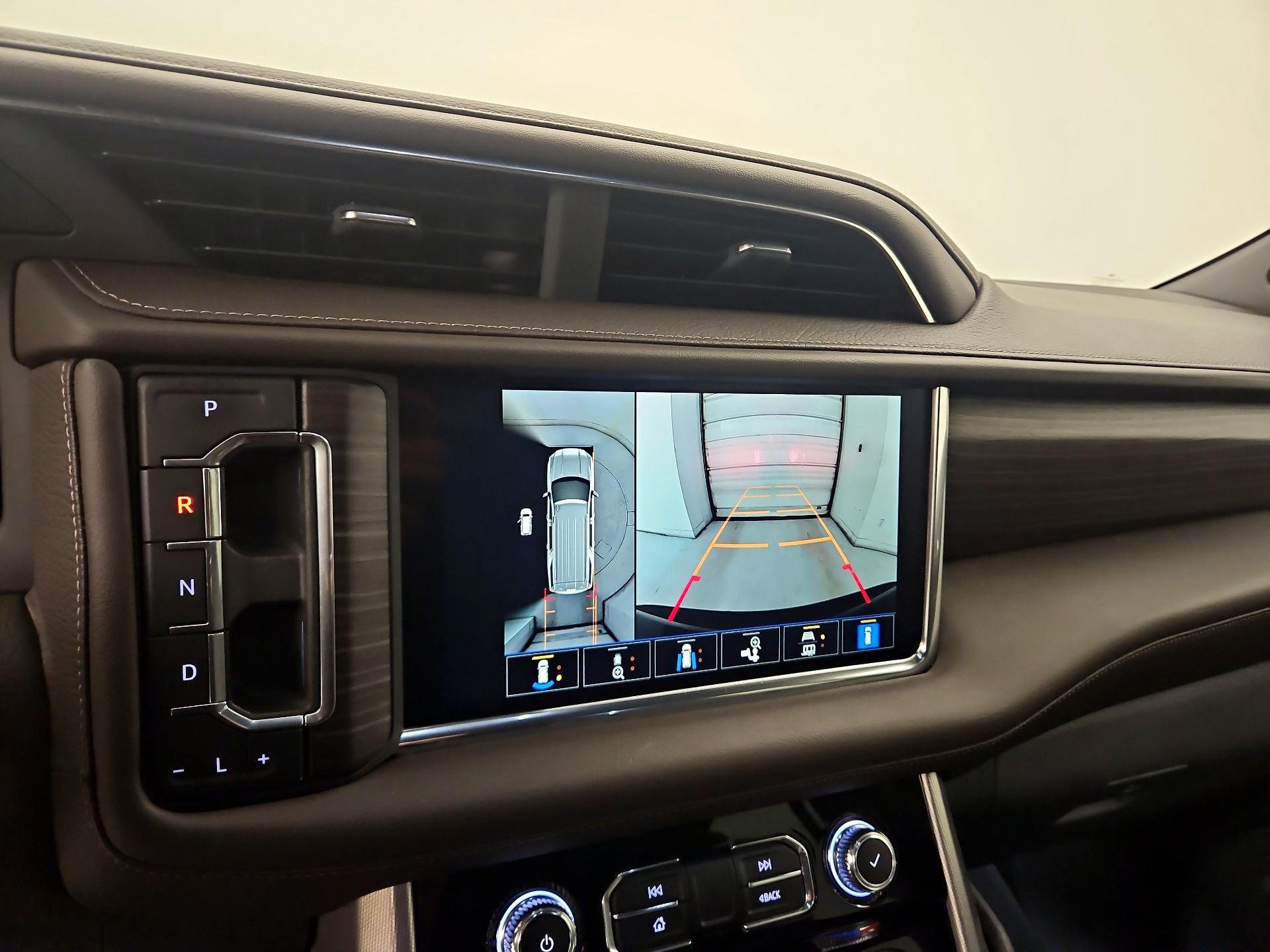 Thumbnail: 2022 GMC Yukon XL - 14