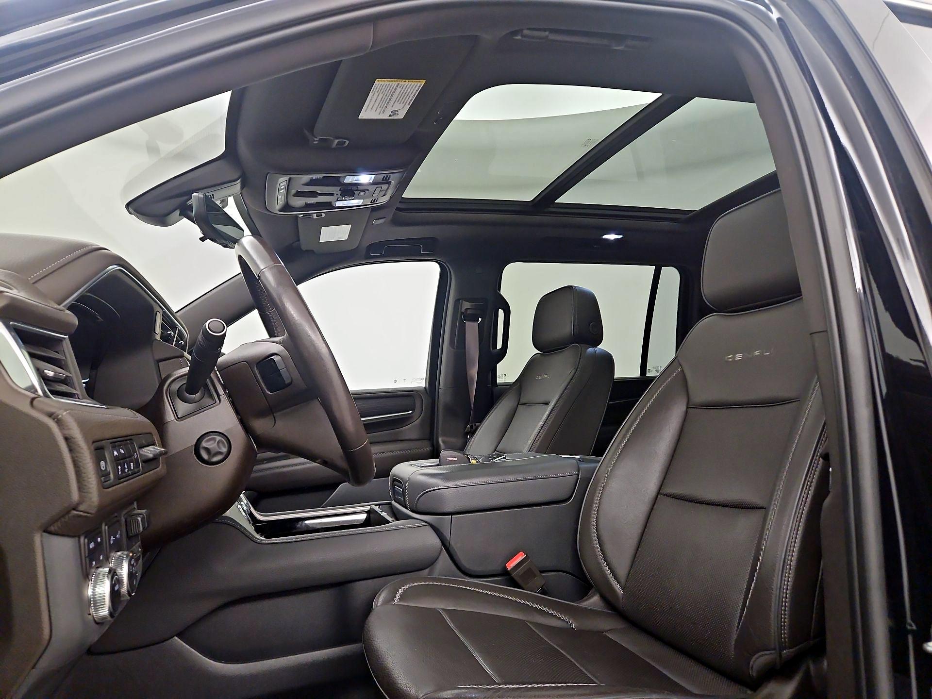 Thumbnail: 2022 GMC Yukon XL - 19