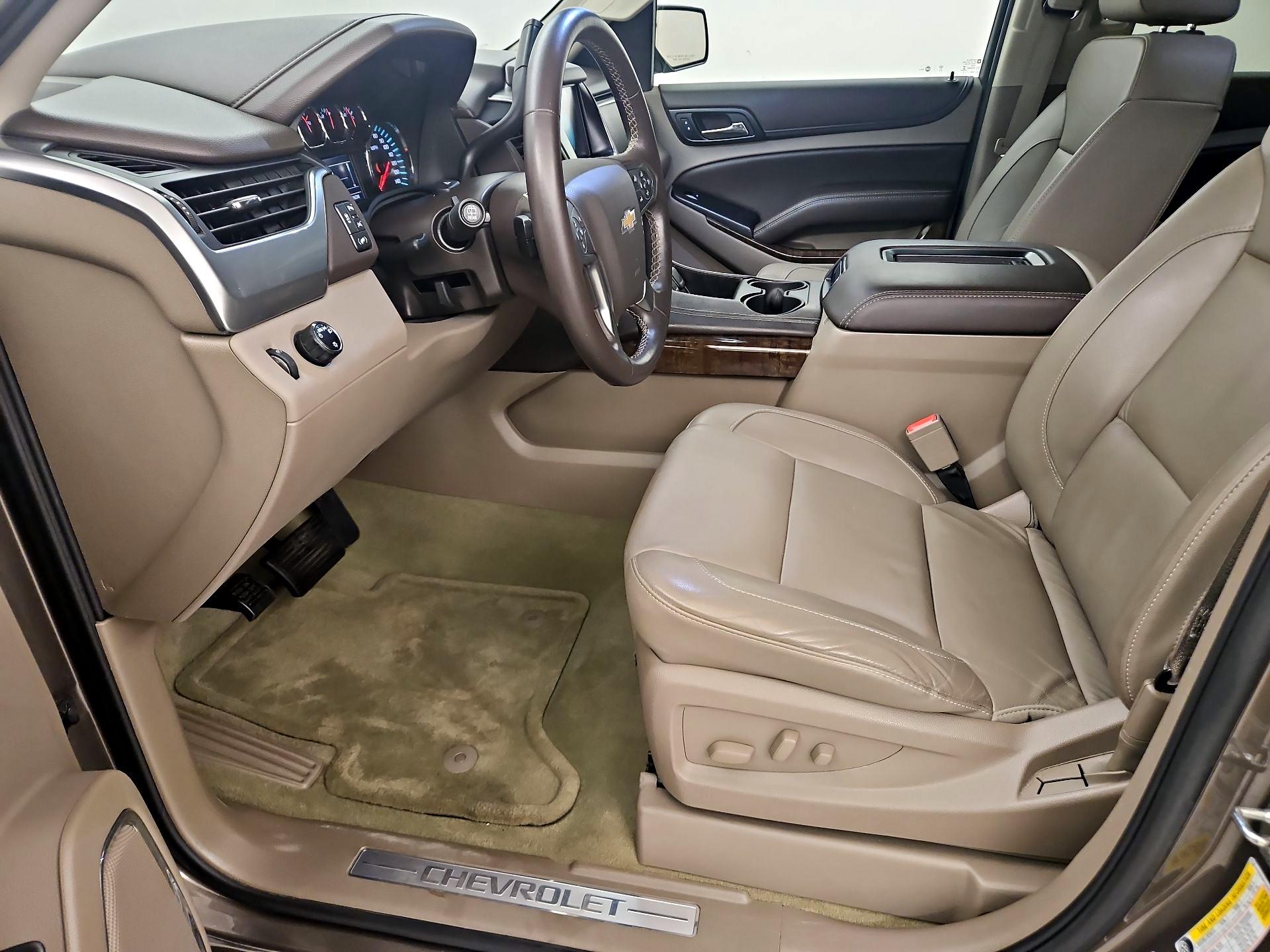 Thumbnail: 2016 Chevrolet Tahoe - 11