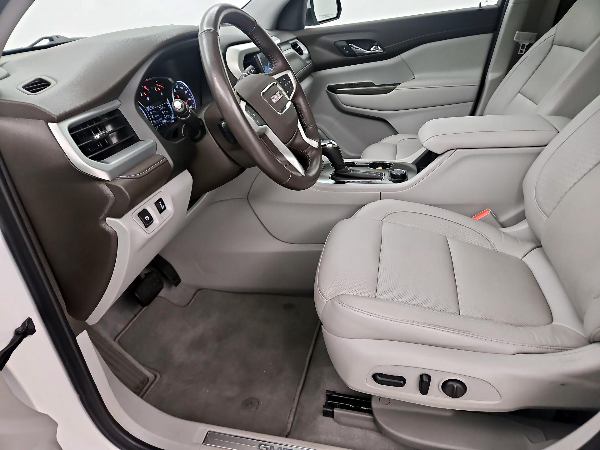 Thumbnail: 2019 GMC Acadia - 11