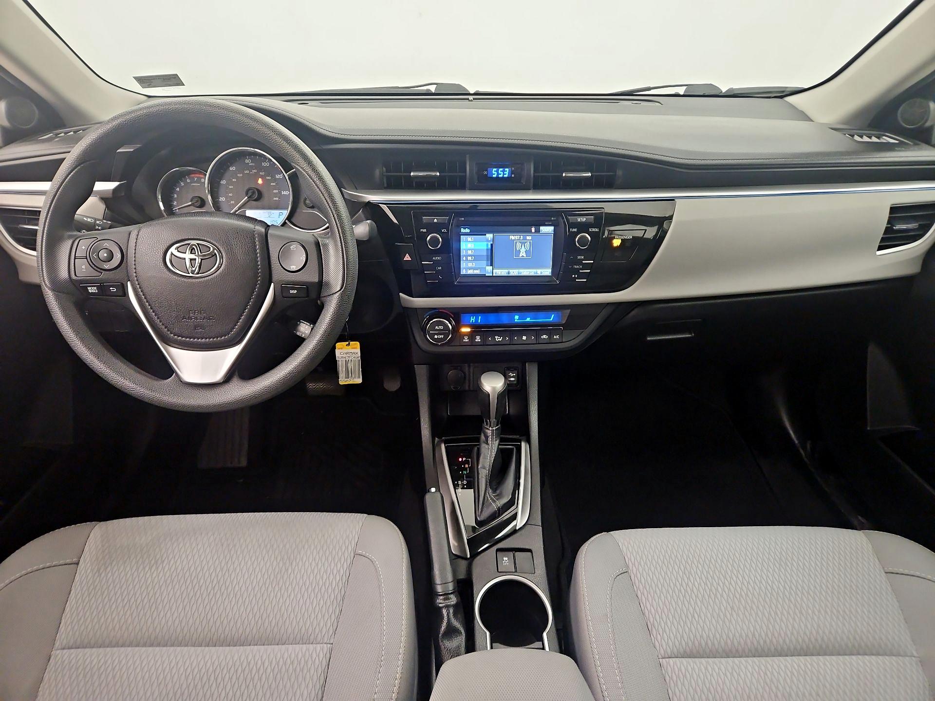 Thumbnail: 2015 Toyota Corolla - 9