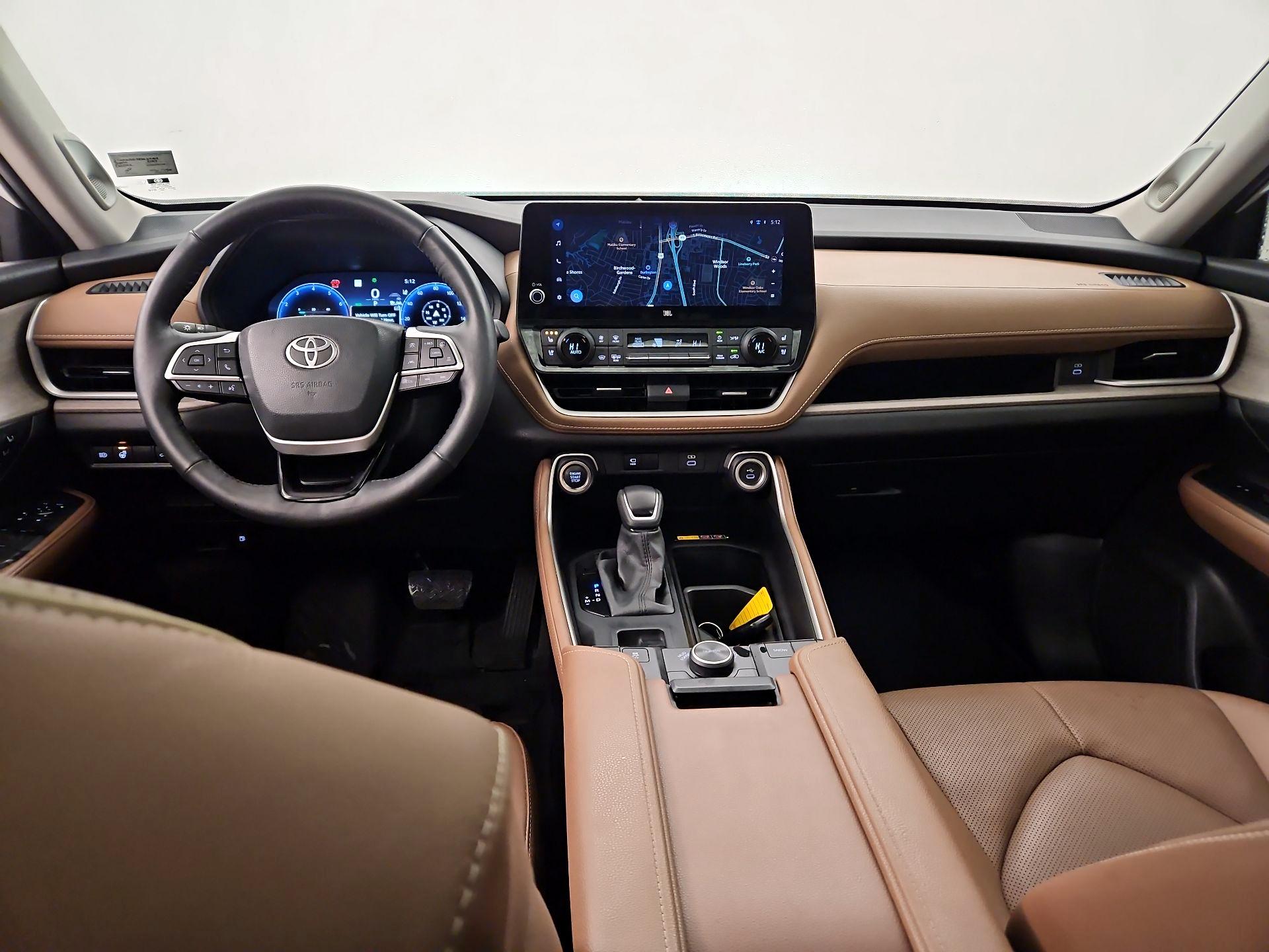 Thumbnail: 2024 Toyota Grand Highlander - 9